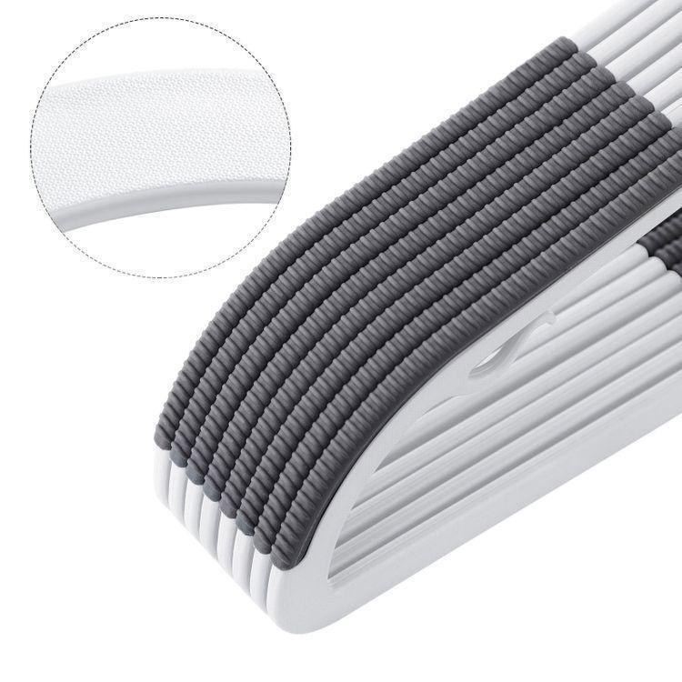 50 Pack Coat Hangers FredCo