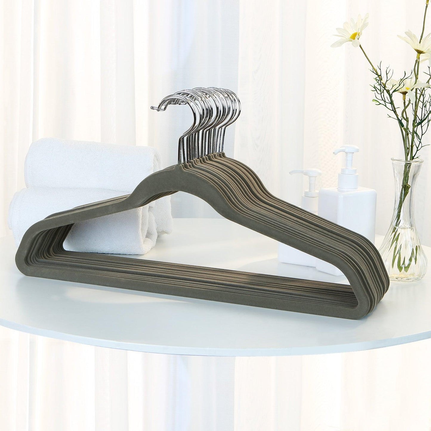50 Pack Non-Slip Plastic Clothes Hangers FredCo
