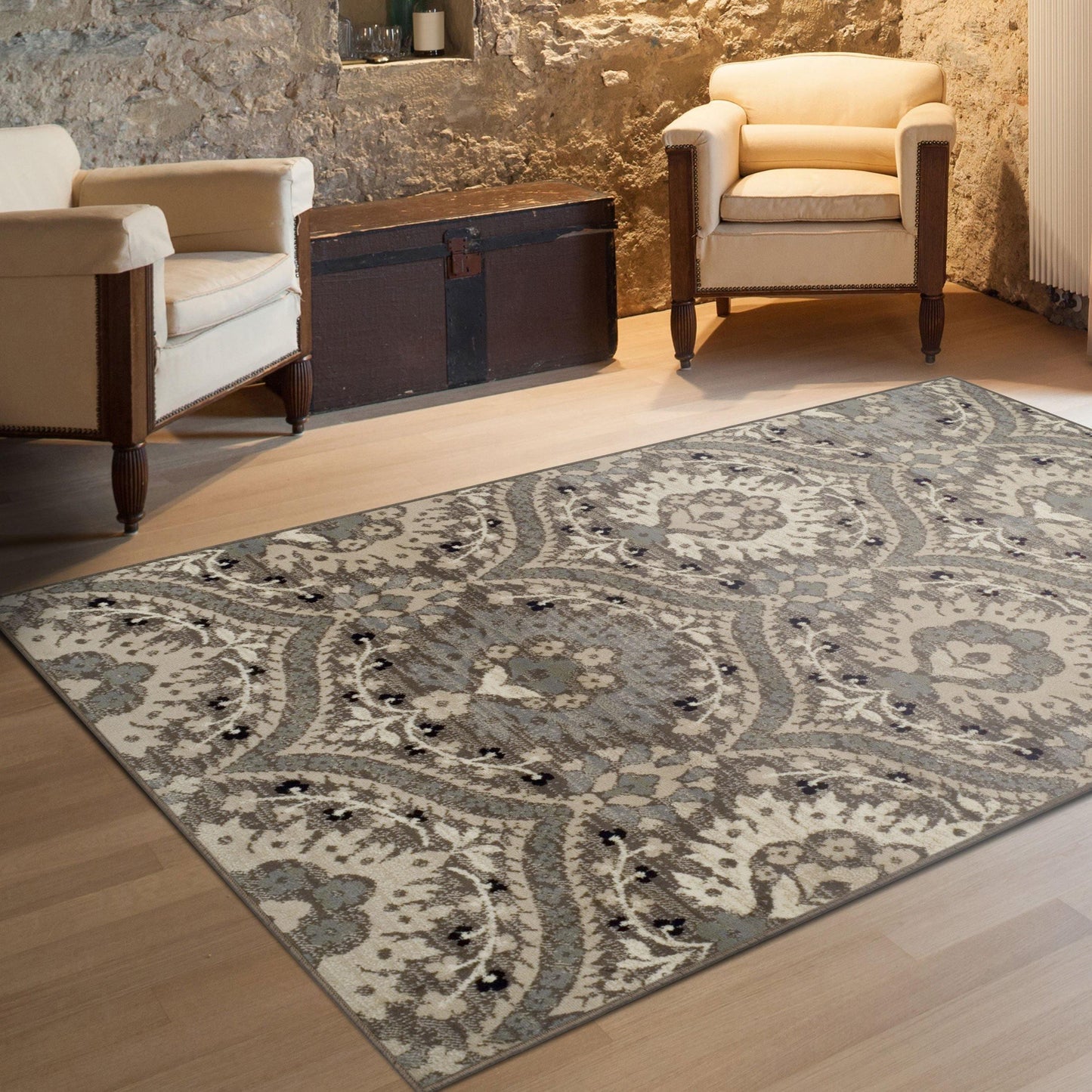 Augusta Modern Floral Cabin Setting Rug FredCo