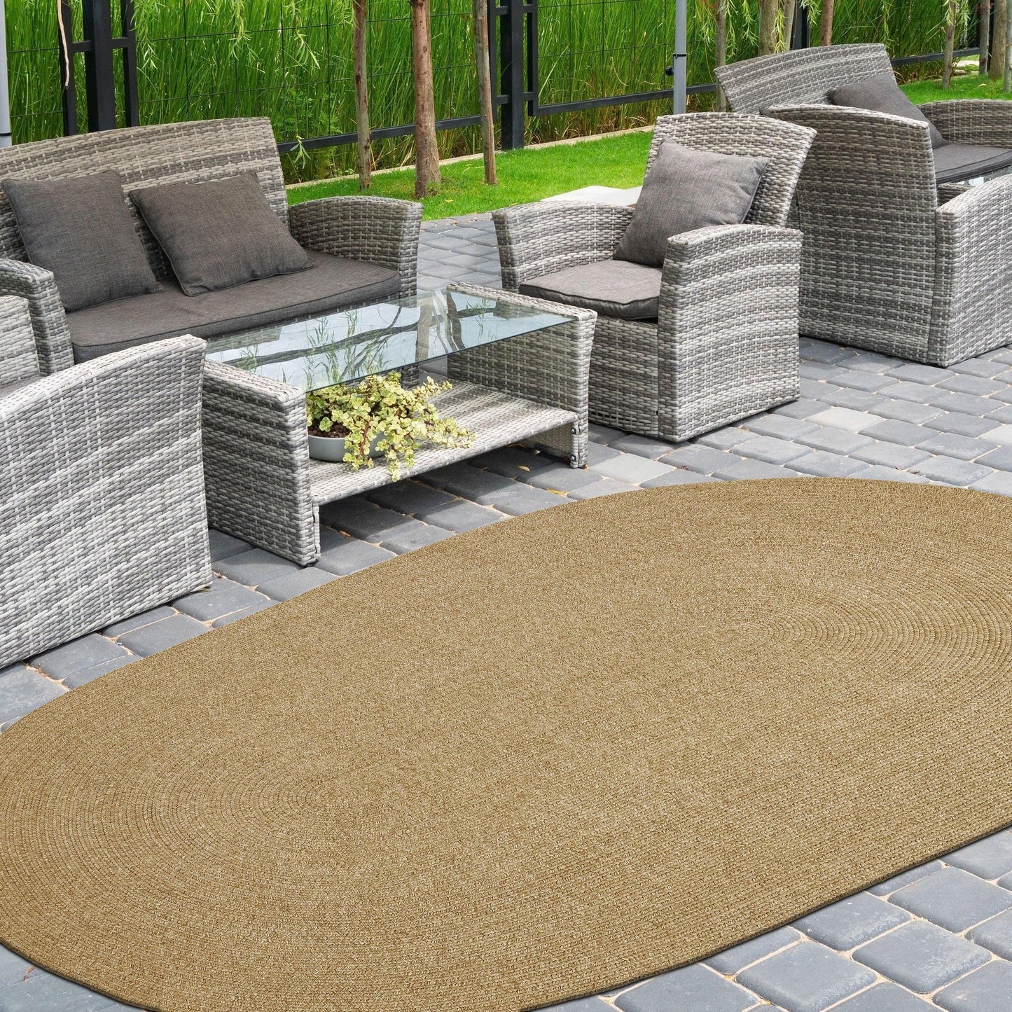 Braided Outdoor Reversible Solid Oval/Round Rug FredCo