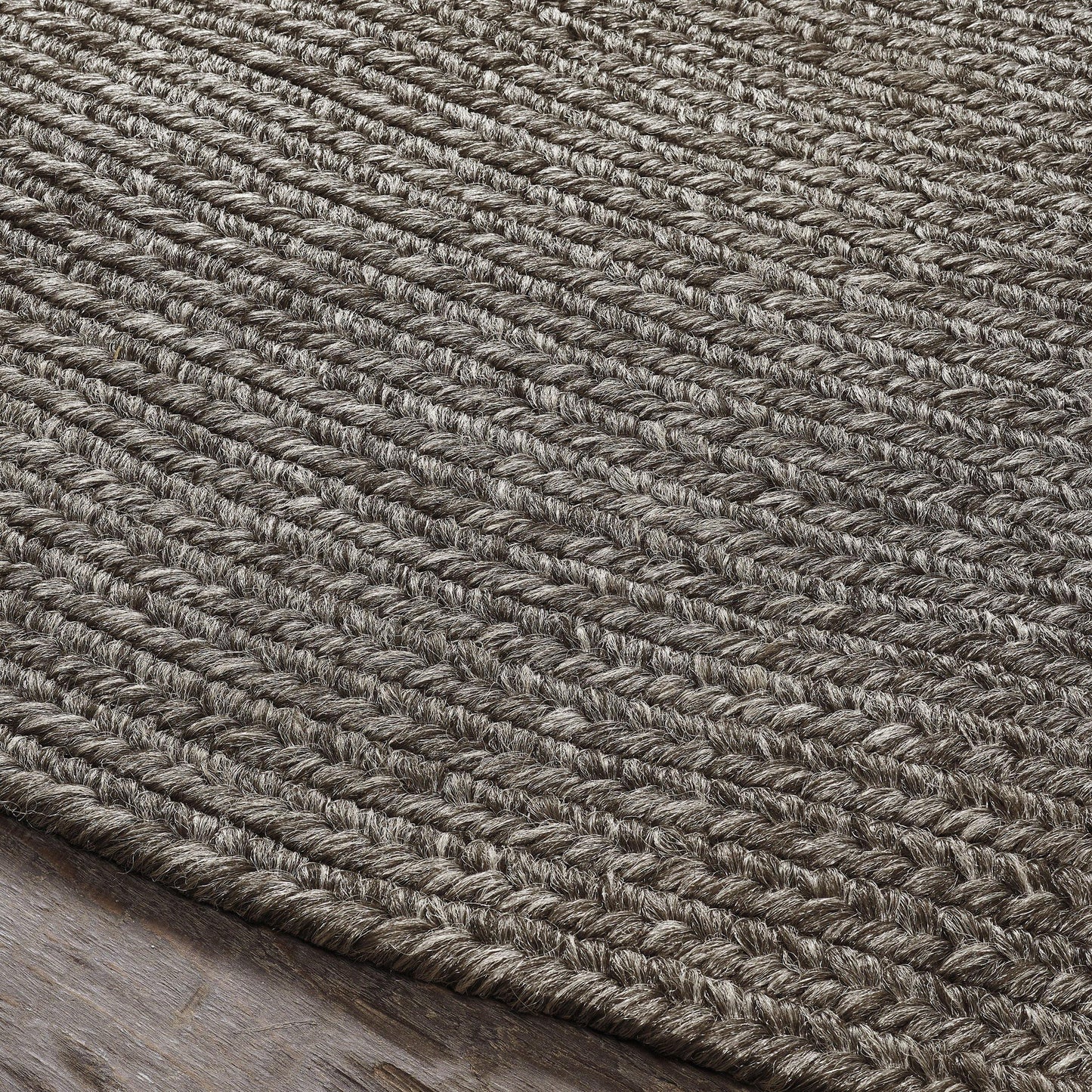 Braided Outdoor Reversible Solid Oval/Round Rug FredCo