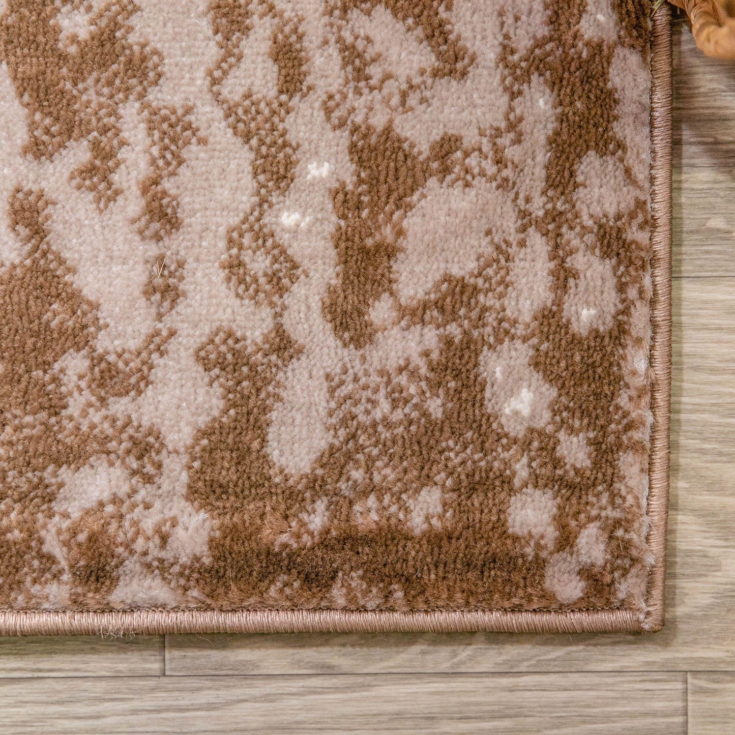 Briony Modern Floral Rug FredCo
