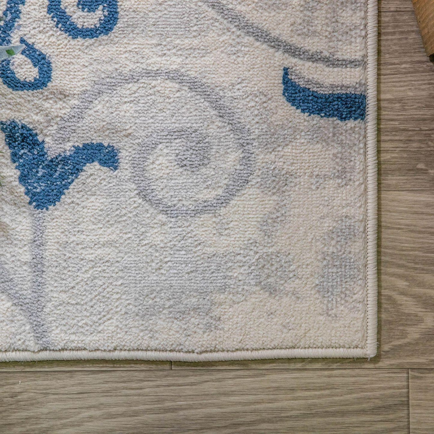 Briony Modern Floral Rug FredCo