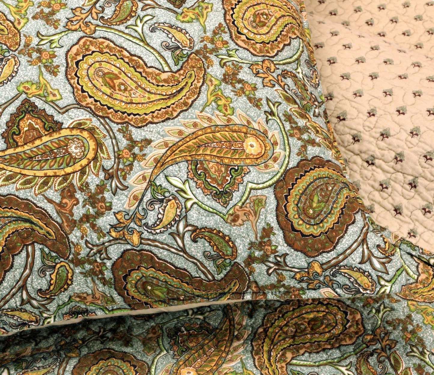Embossed Morrocan Paisley 100% Long-Staple Cotton Quilt Set, 2 Colors FredCo