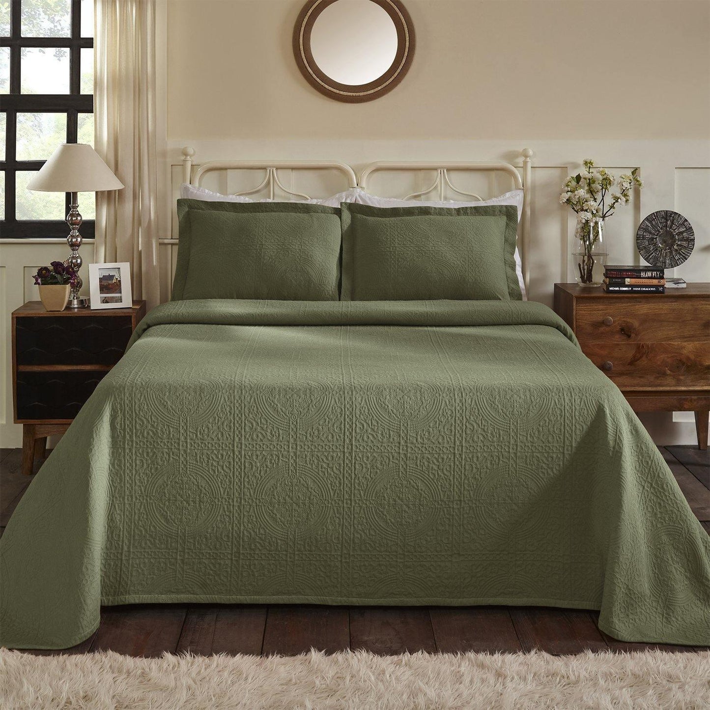 Fleur De Lis 100% Cotton Jacquard Matelassé Bedspread Set FredCo
