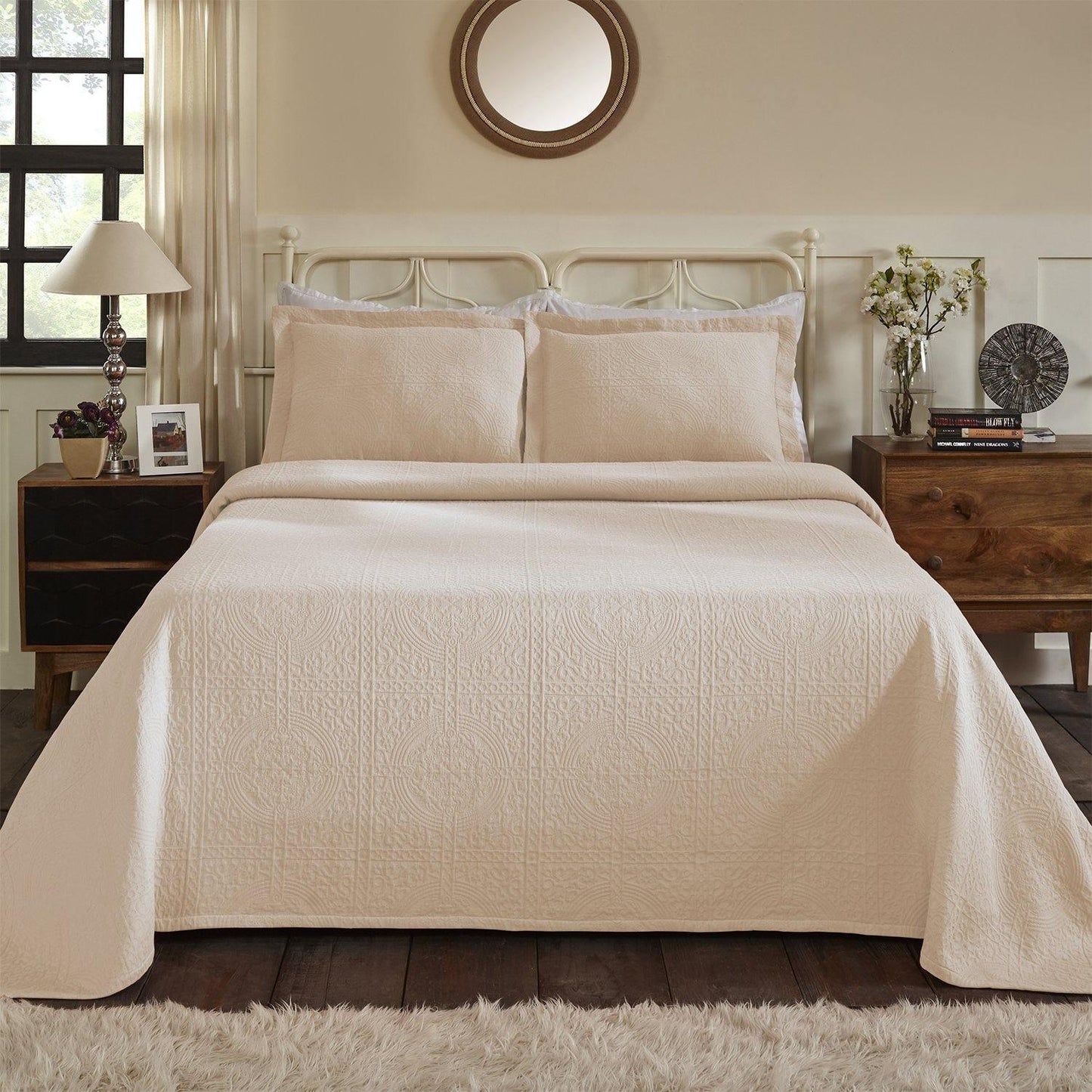 Fleur De Lis 100% Cotton Jacquard Matelassé Bedspread Set FredCo