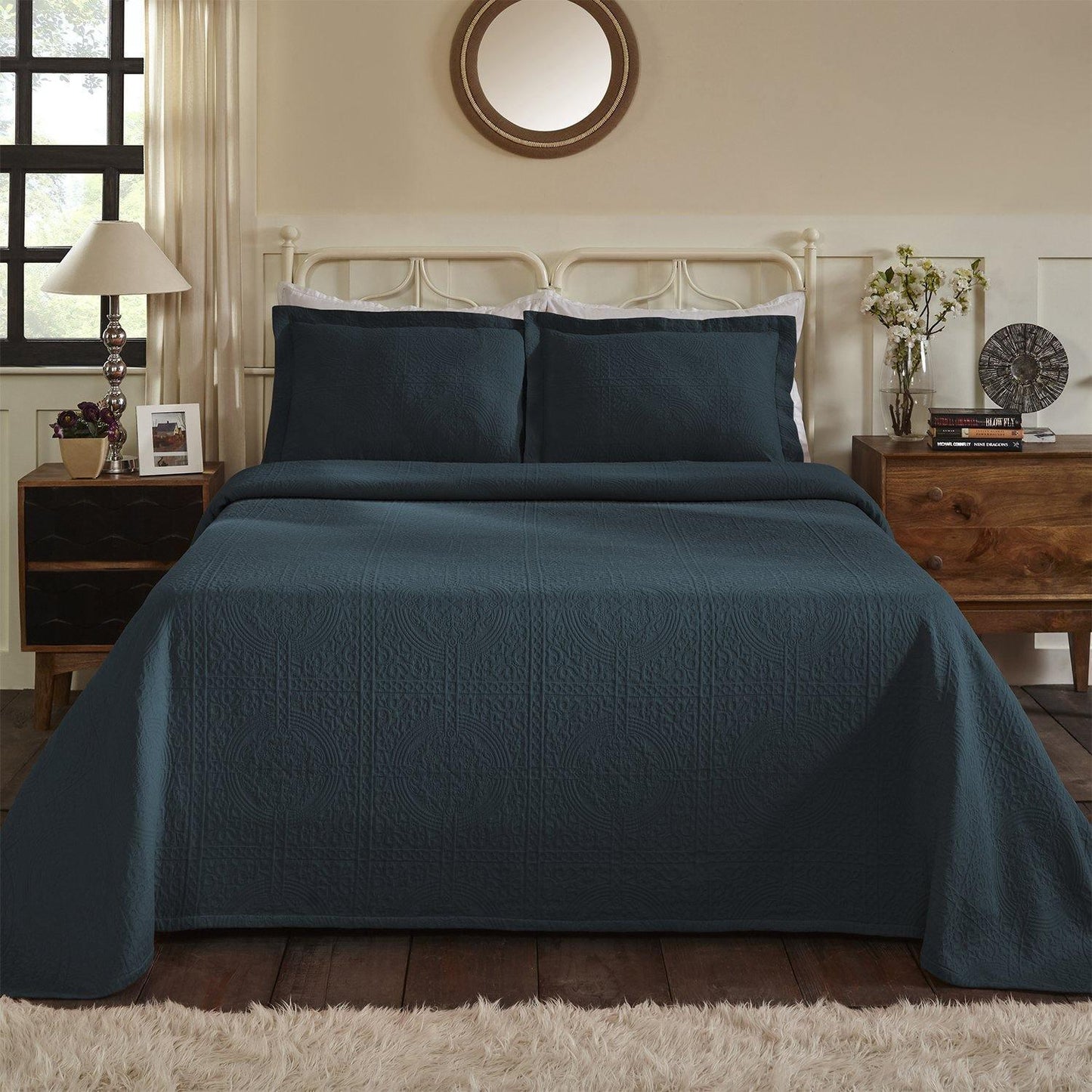 Fleur De Lis 100% Cotton Jacquard Matelassé Bedspread Set FredCo