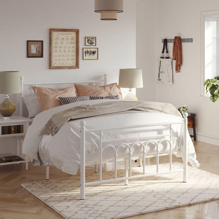 Full Size Platform Bed FredCo