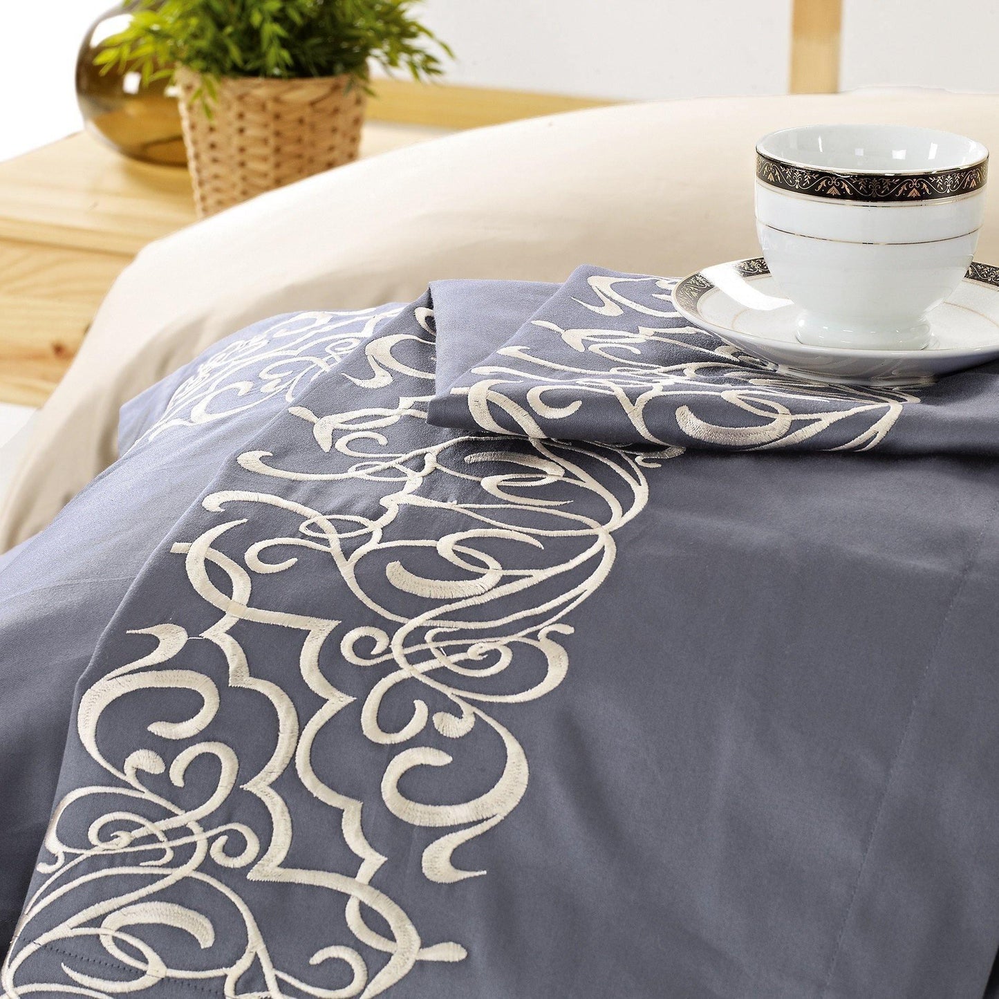 Harrison 100% Cotton Oriental Embroidered Duvet Cover Pillow Sham Set FredCo