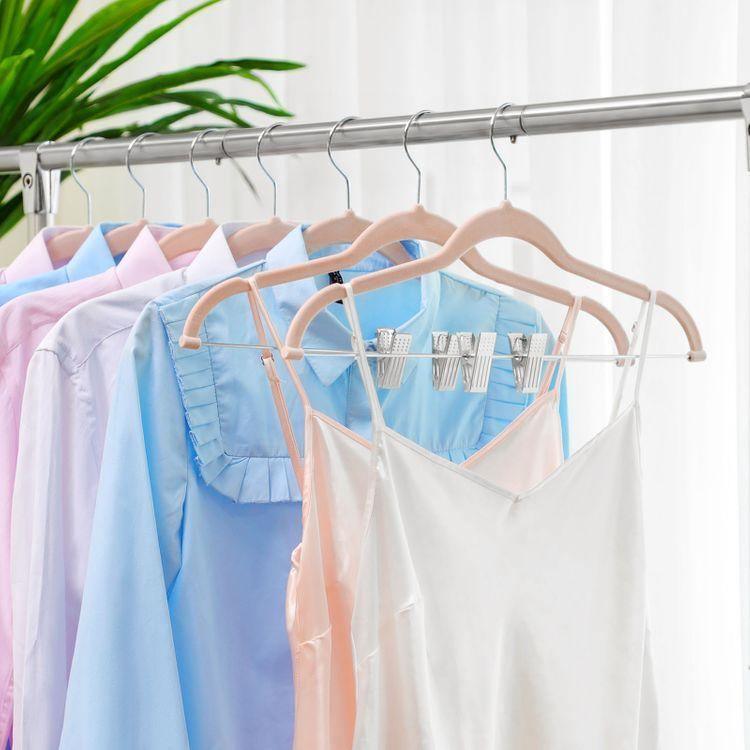 Light Pink Velvet Hanger FredCo