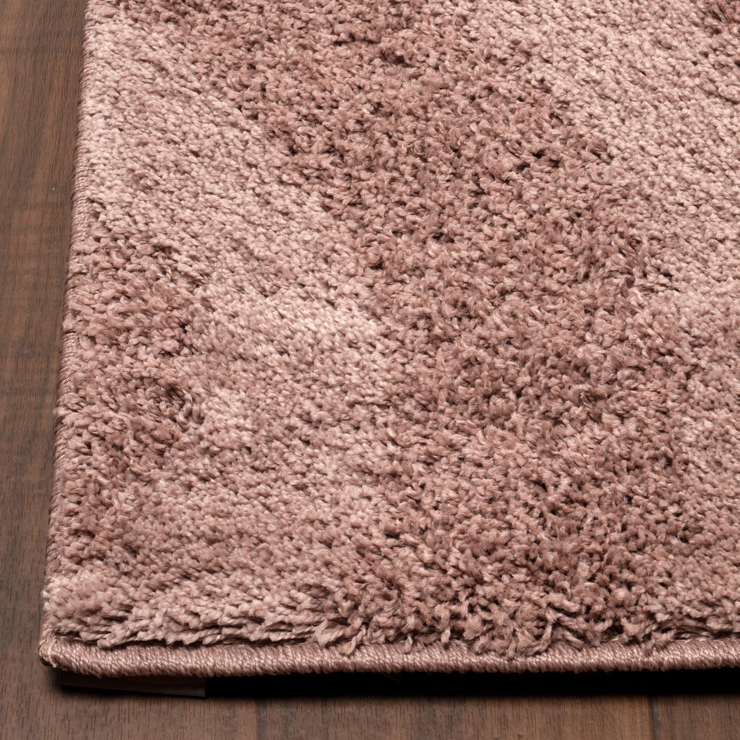 Lucille Rug, Diamond Pattern, Transitional, Jute Backing FredCo