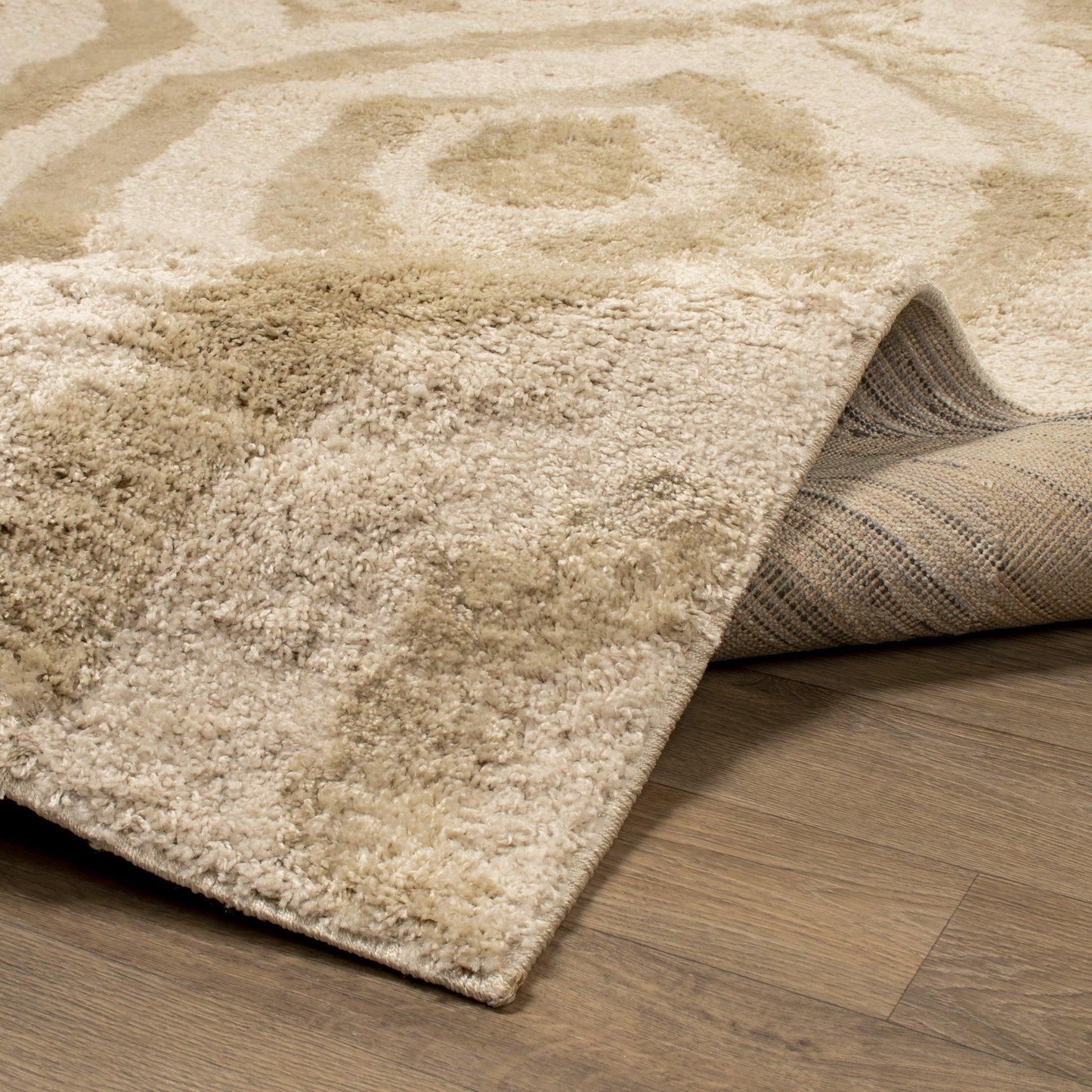 Lucille Rug, Diamond Pattern, Transitional, Jute Backing FredCo