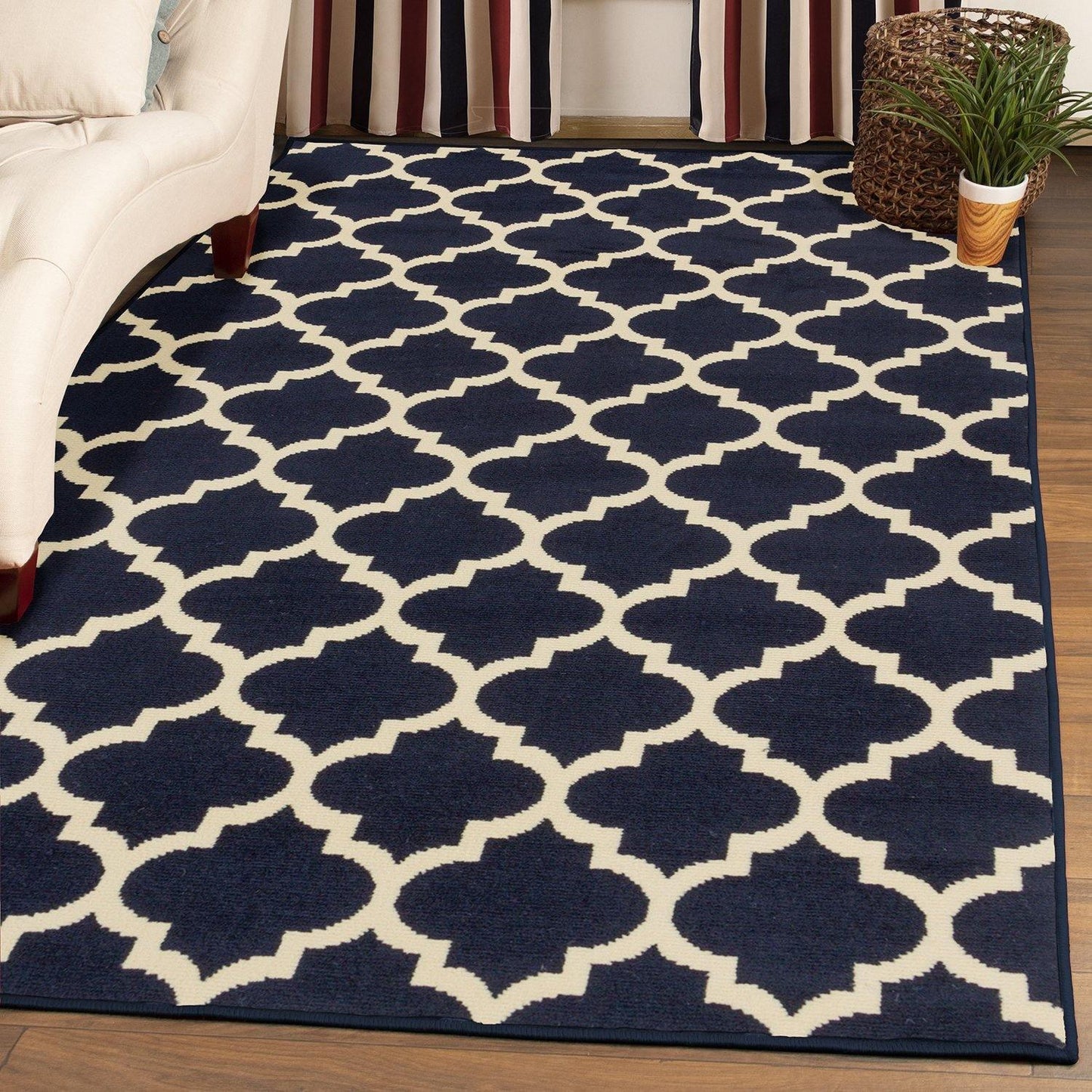 Modern Contemporary Quatrefoil Trellis Rug FredCo