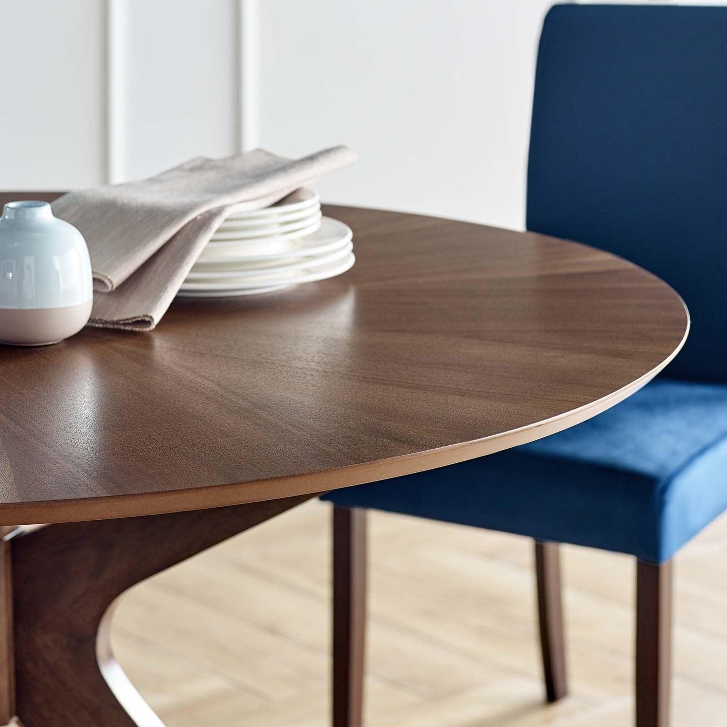 Modway Crossroads 47" Round Wood Dining Table FredCo