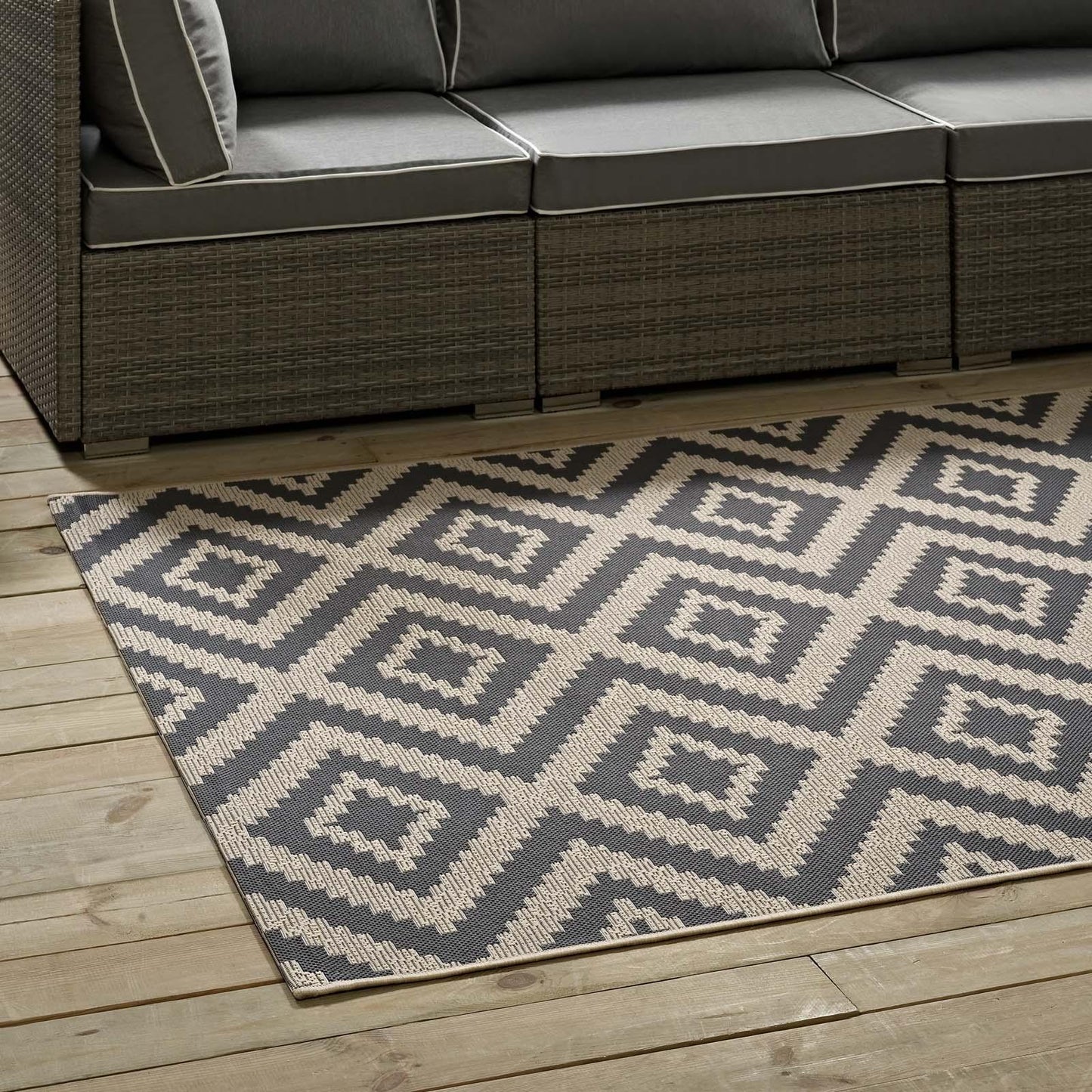 Modway Jagged Geometric Diamond Trellis Indoor and Outdoor Area Rug FredCo