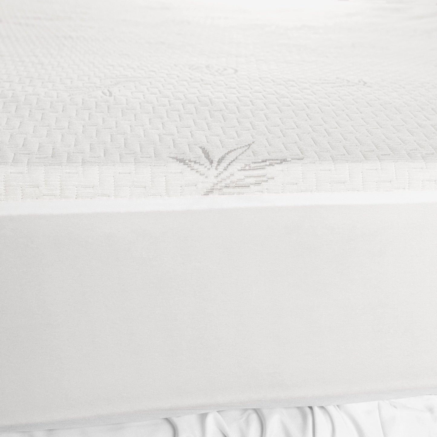 Rayon from Bamboo 100% Waterproof Hypoallergenic Mattress Protector FredCo