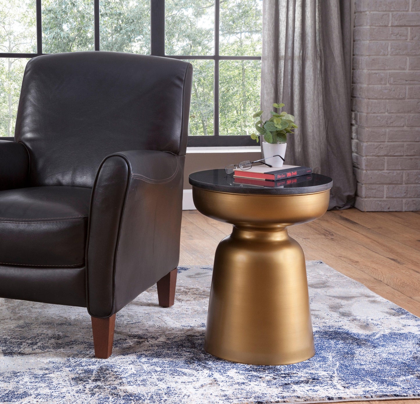 Steve Silver Jovana - Round End Table - Black JV170E FredCo