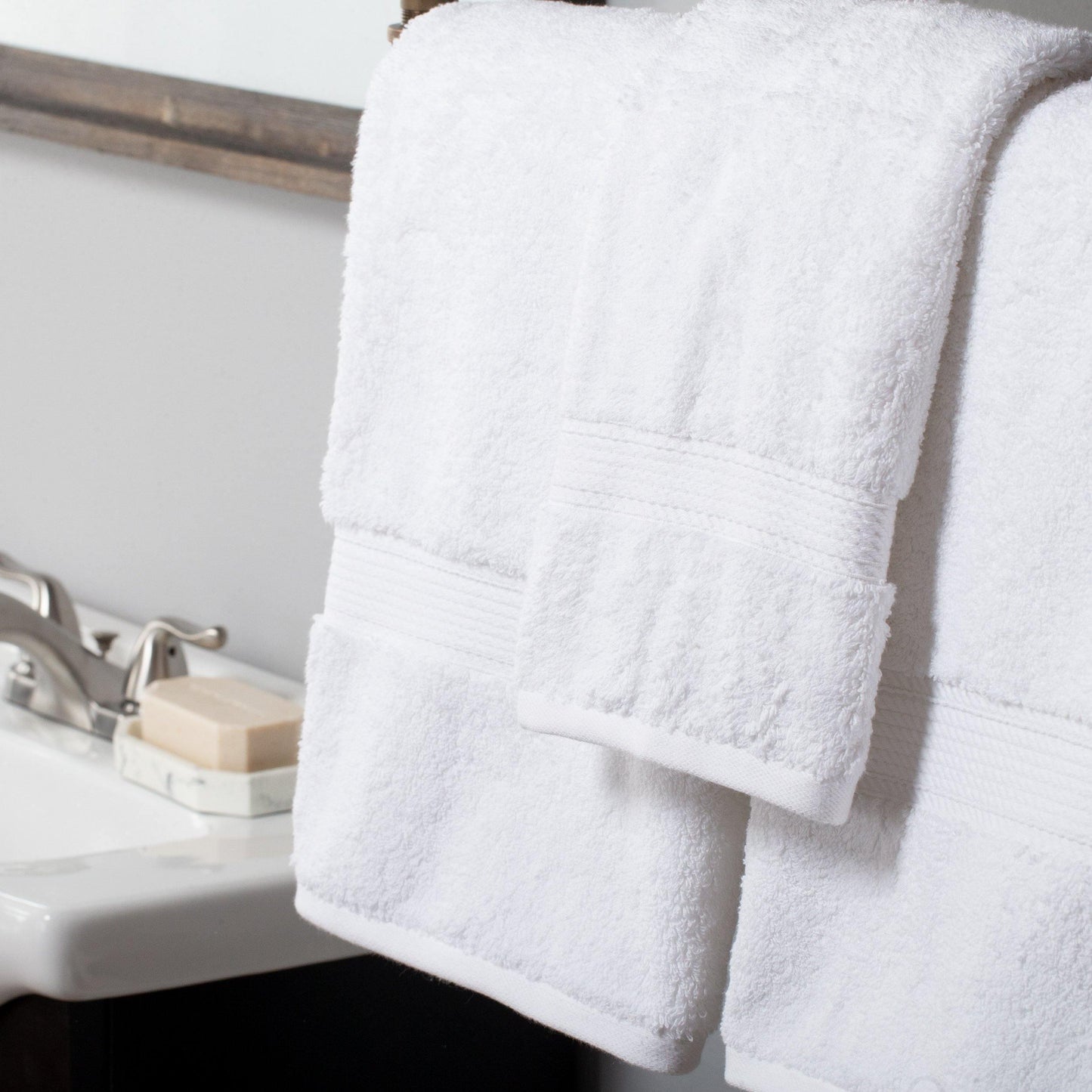 Super Plush and Absorbent Egyptian Cotton 3-Piece Towel Set FredCo