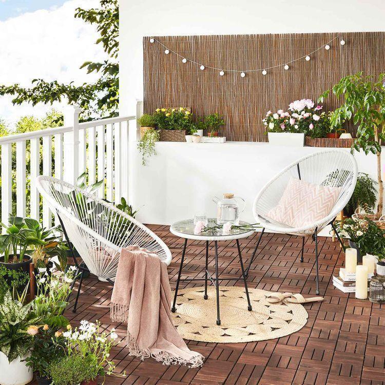 White 3-Piece Outdoor Acapulco Chair FredCo