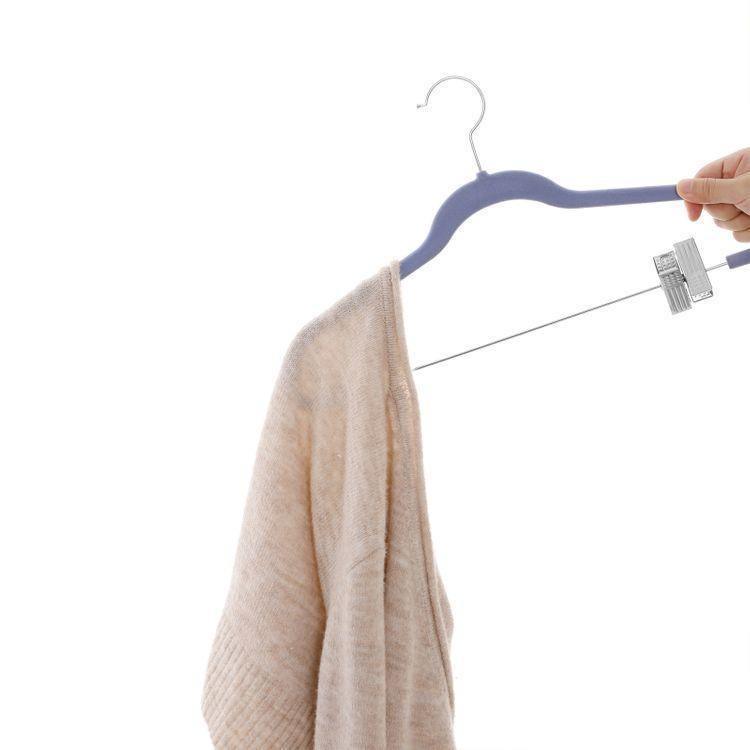 30 Pack Skirt Hangers FredCo