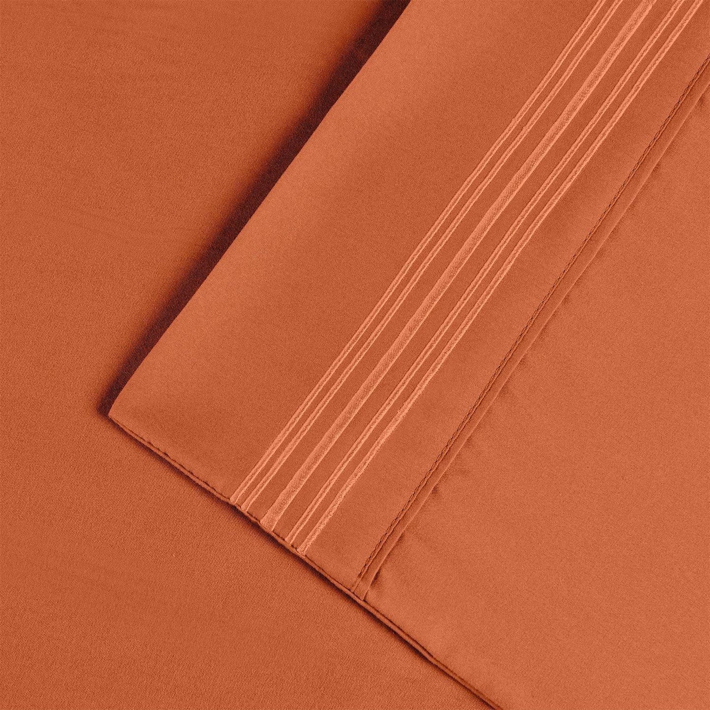 3000 Series Wrinkle Resistant 5 Line Embroidery Sheet Set FredCo