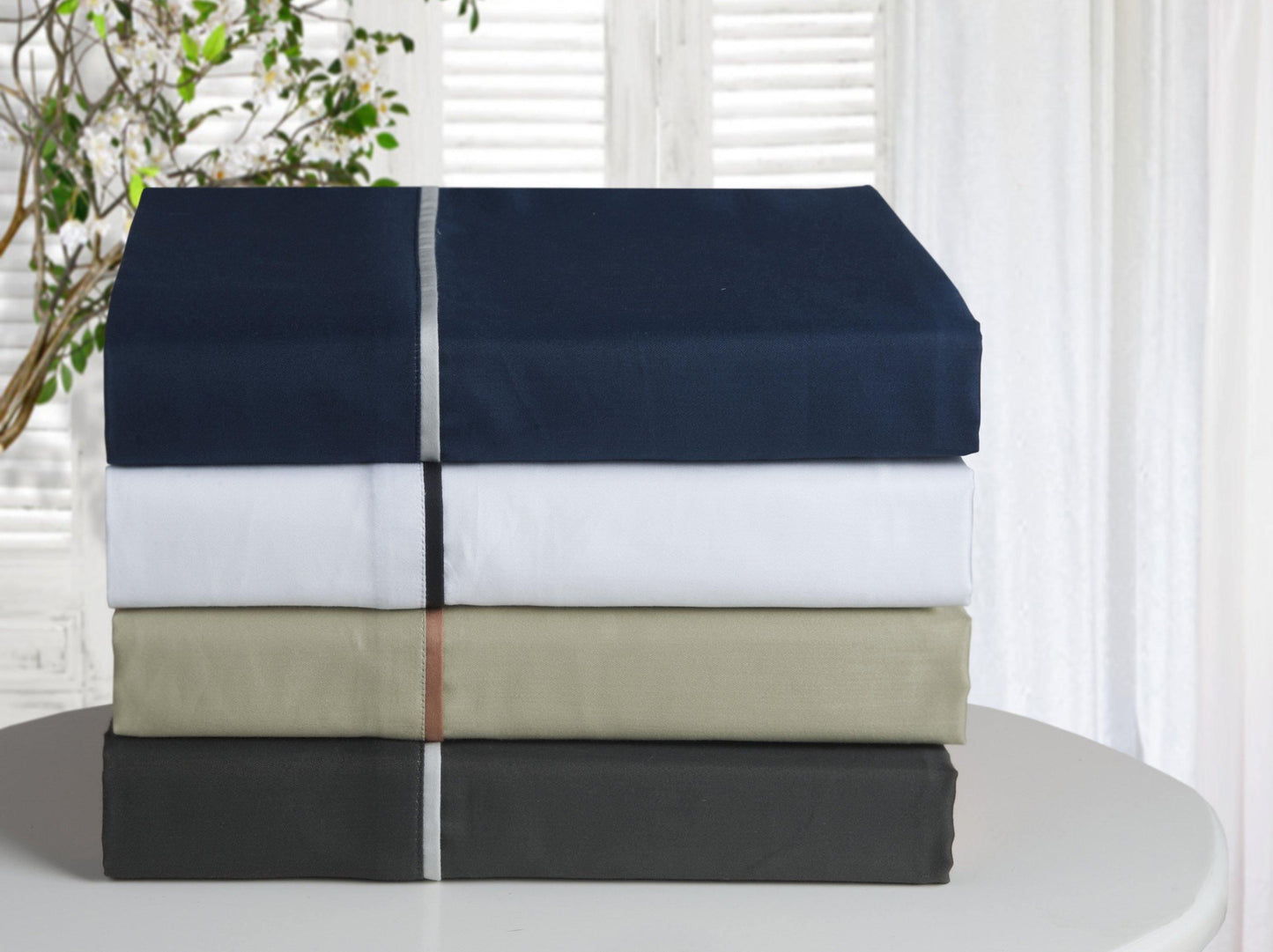 600-Thread Count Cotton-Blend Ultra-Soft Bahama Plush Duvet Cover Set FredCo