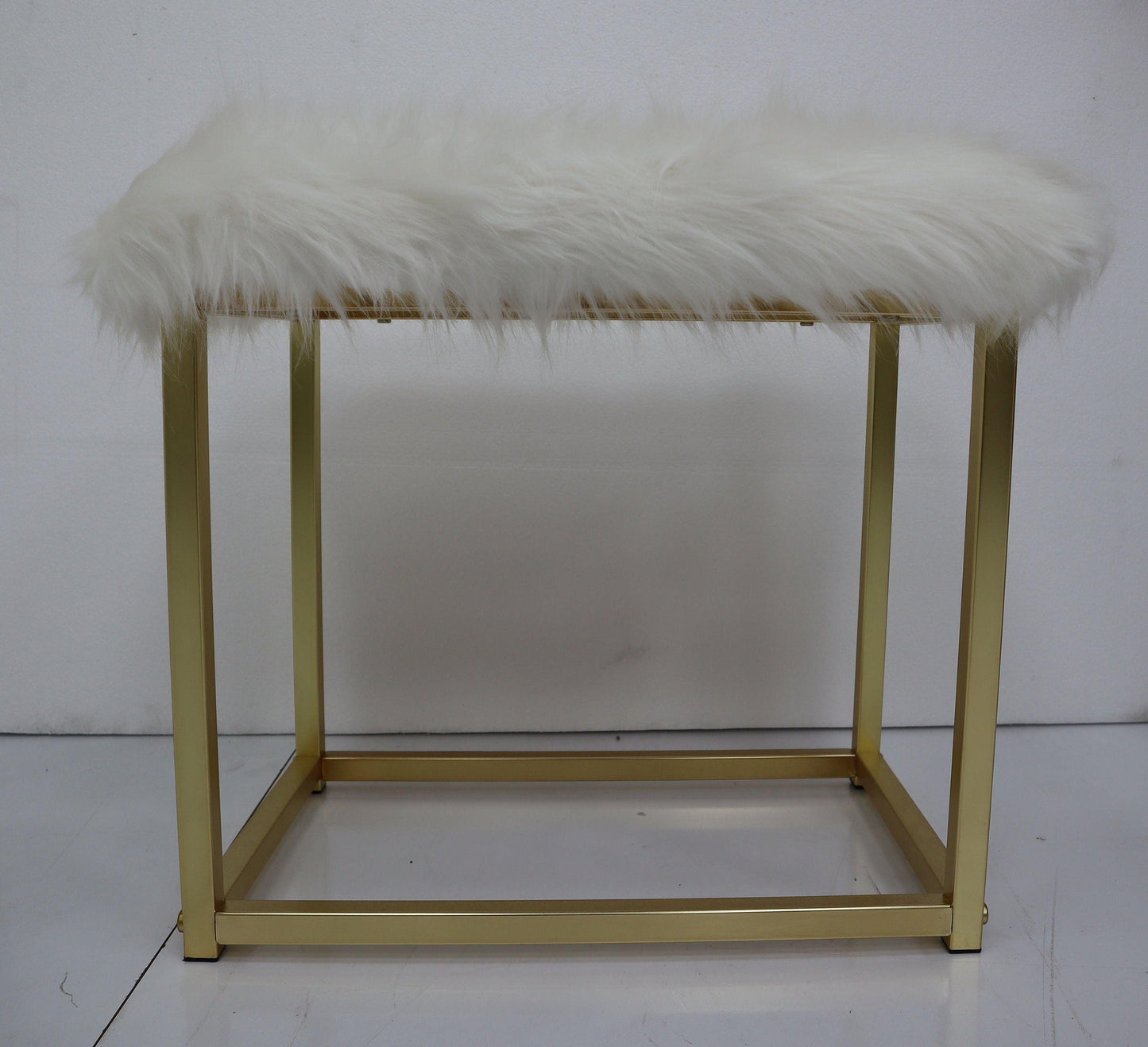 ACME Adao Vanity Mirror & Stool, Faux Fur, Mirror, White & Brass Finish FredCo