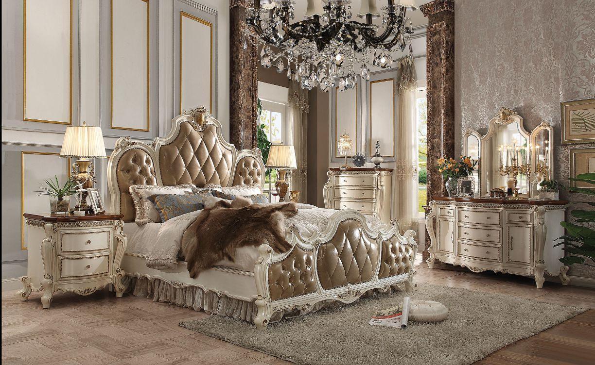 ACME Picardy Queen Bed, PU & Antique Pearl 26900Q FredCo