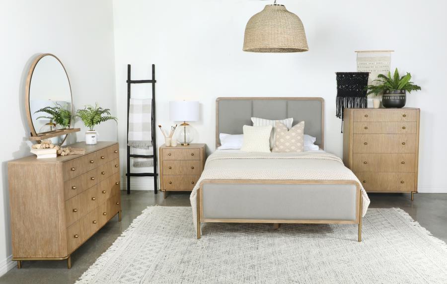 Arini 4-piece Upholstered Eastern King Bedroom Set Sand Wash Coaster FredCo