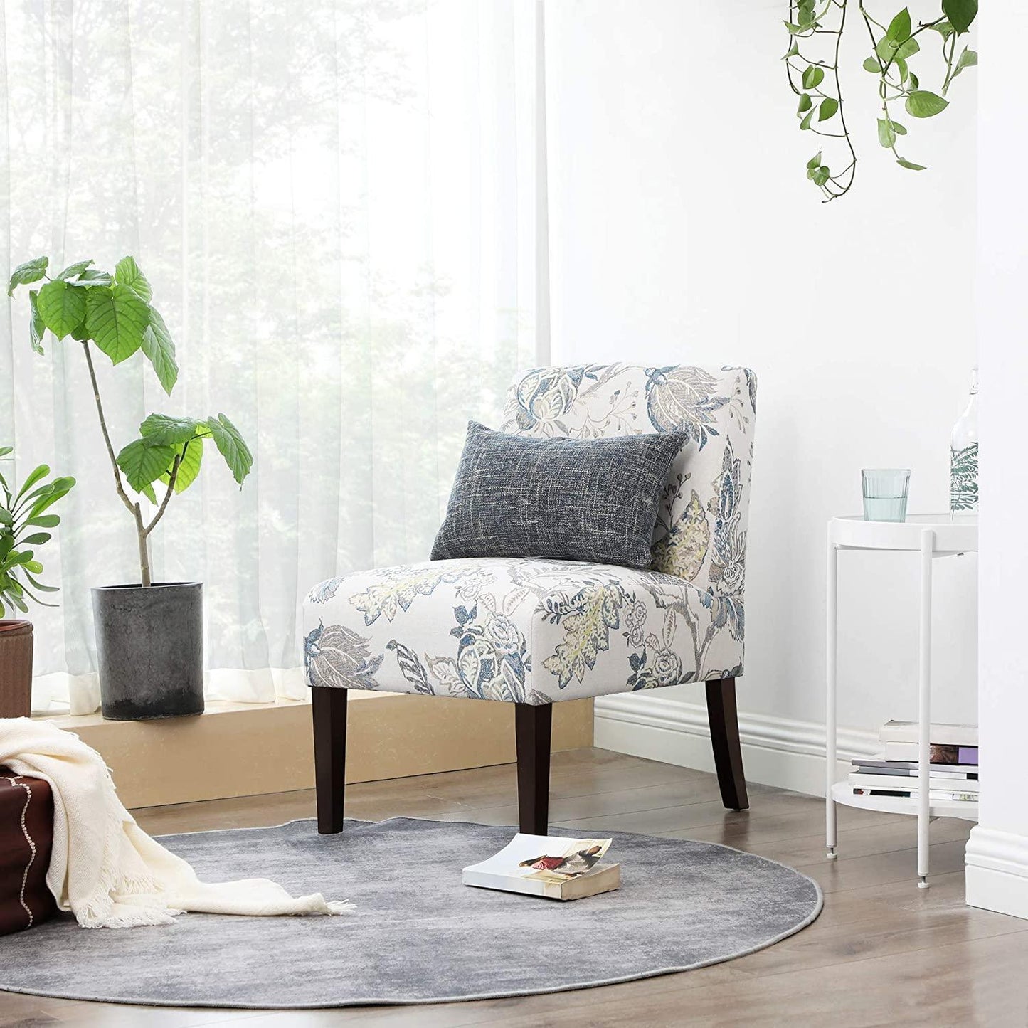 Armless Accent Chair Floral White FredCo