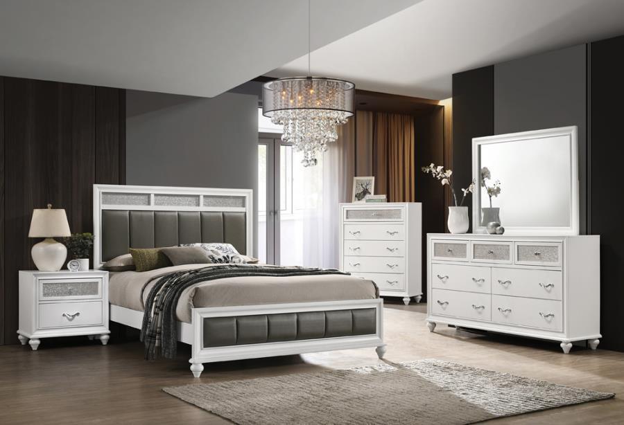 Barzini 5-piece Eastern King Panel Bedroom Set White Coaster FredCo