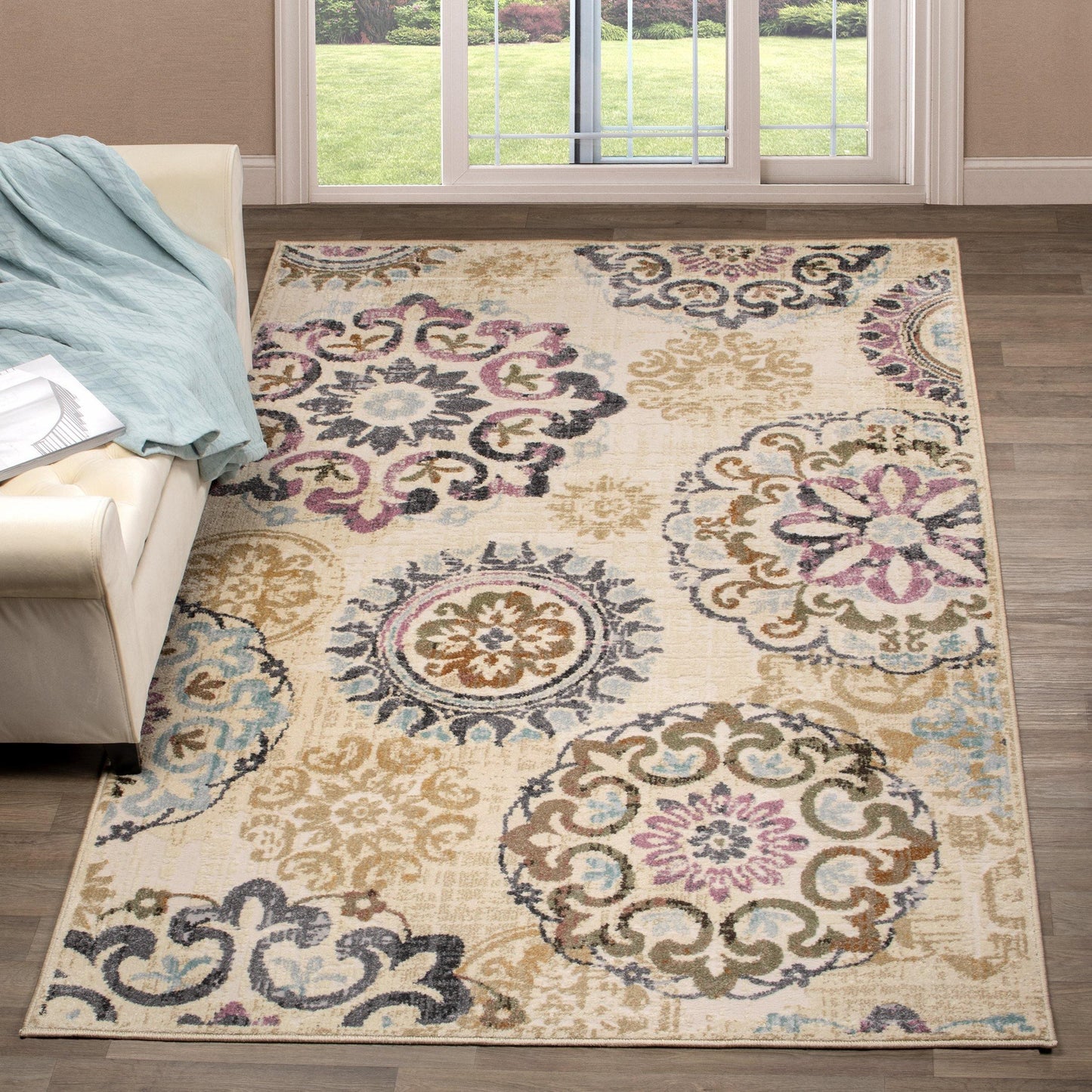 Ceyone Contemporary Floral Rug FredCo
