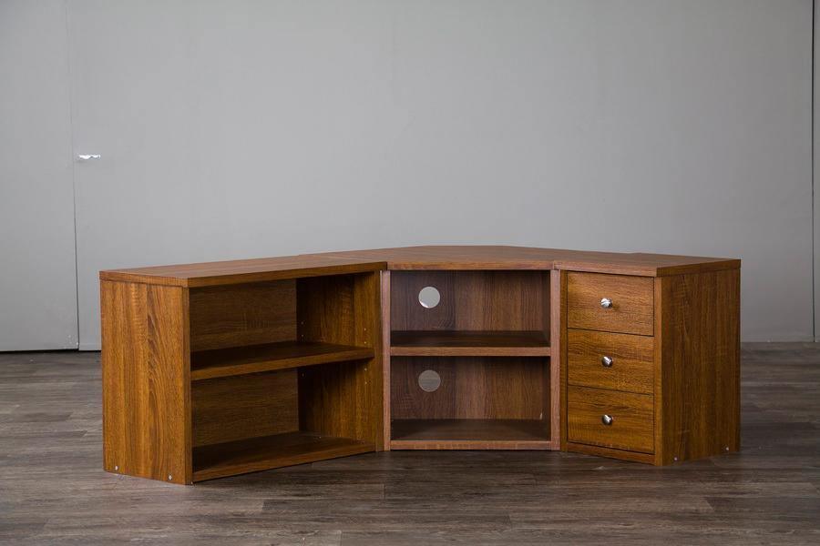 Commodore TV Stand FredCo