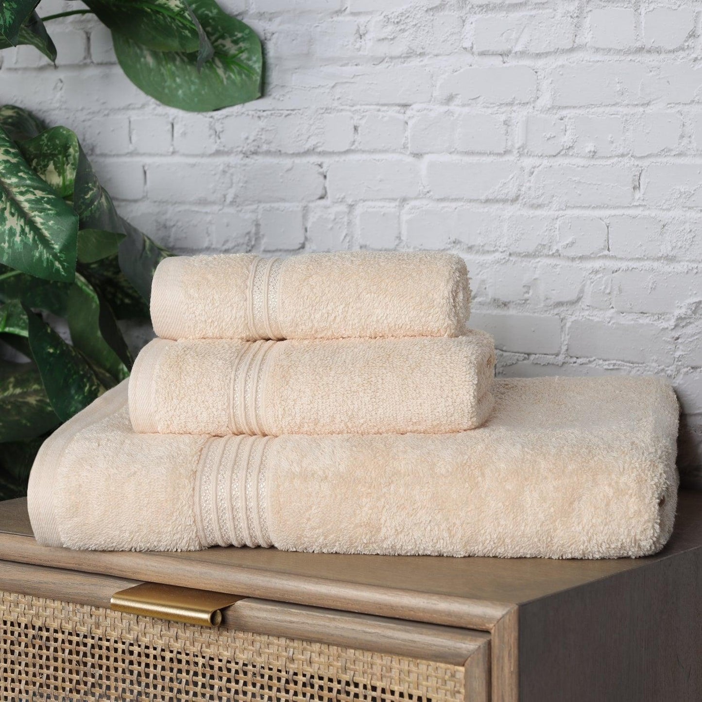 Egyptian Cotton 600 GSM, 3-Piece Towel Set, 1 Bath, 1 Hand, 1 Face FredCo