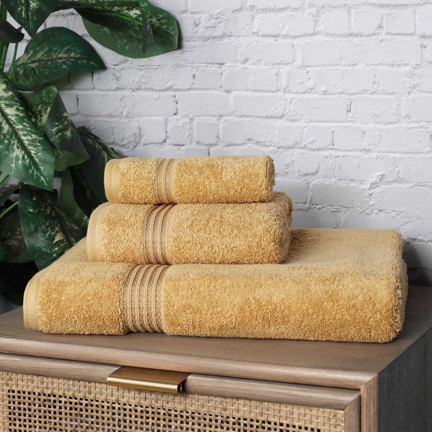 Egyptian Cotton 600 GSM, 3-Piece Towel Set, 1 Bath, 1 Hand, 1 Face FredCo
