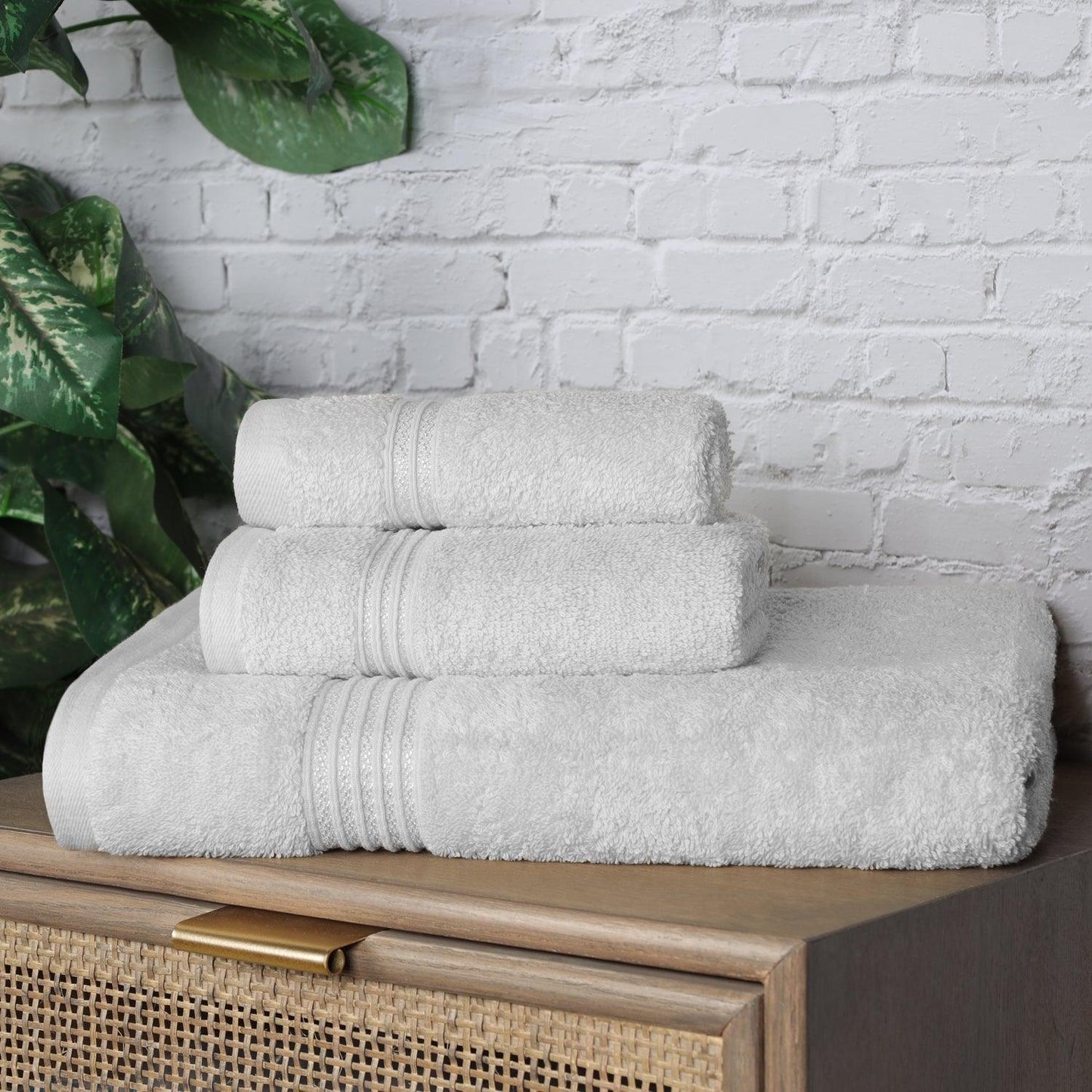 Egyptian Cotton 600 GSM, 3-Piece Towel Set, 1 Bath, 1 Hand, 1 Face FredCo