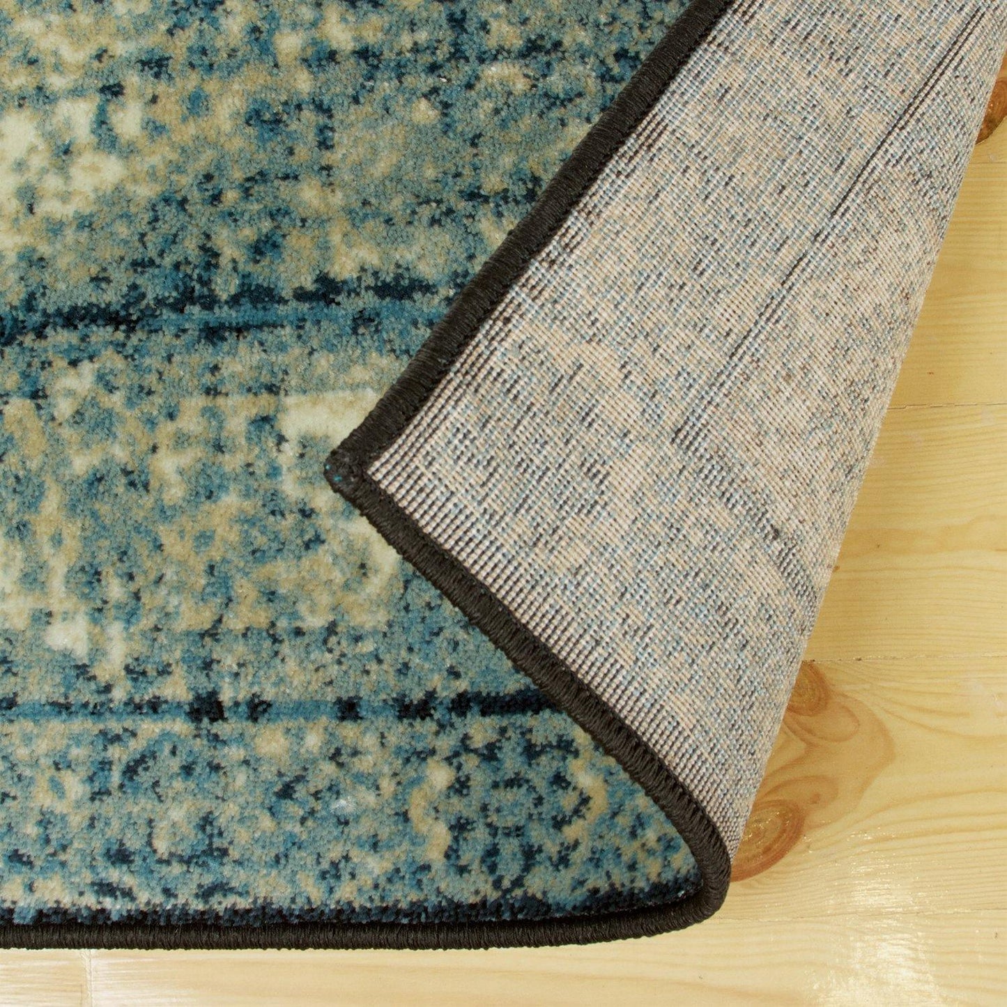 Emily Rug, Oval Medallion, Persian Design, Vintage FredCo
