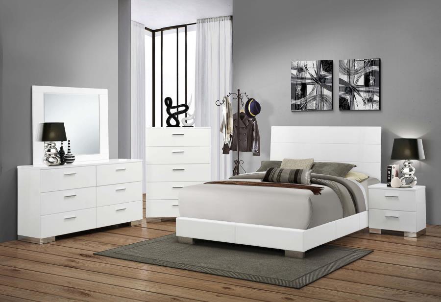 Felicity 6-piece Bedroom Set Glossy White with Plank Headboard Coaster Eastern King, 6 Piece FredCo