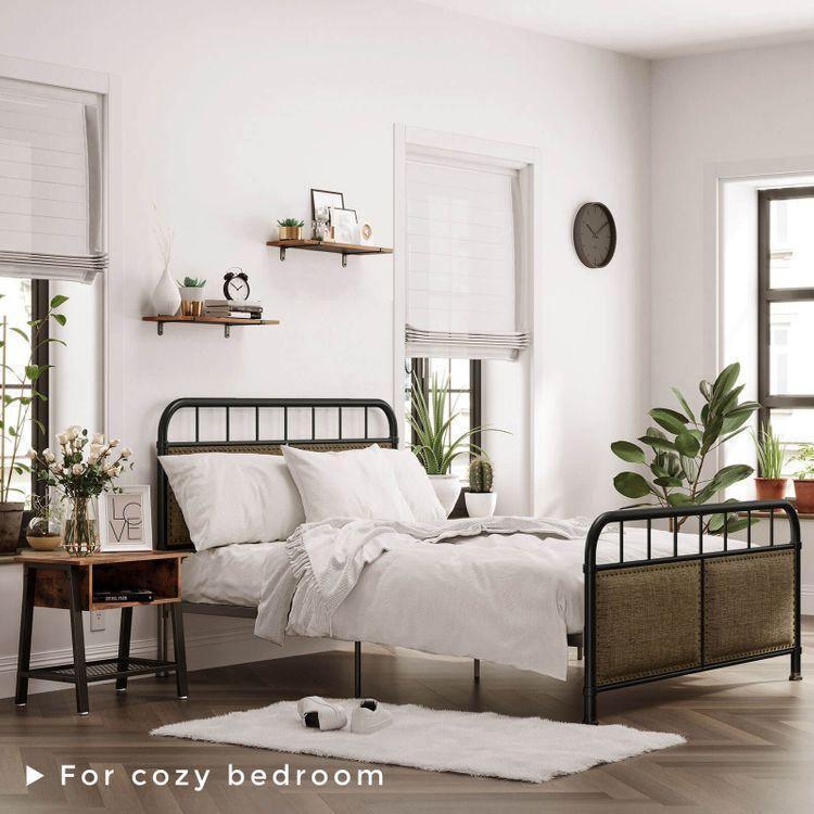 Metal Frame with Vintage Headboard Footboard FredCo