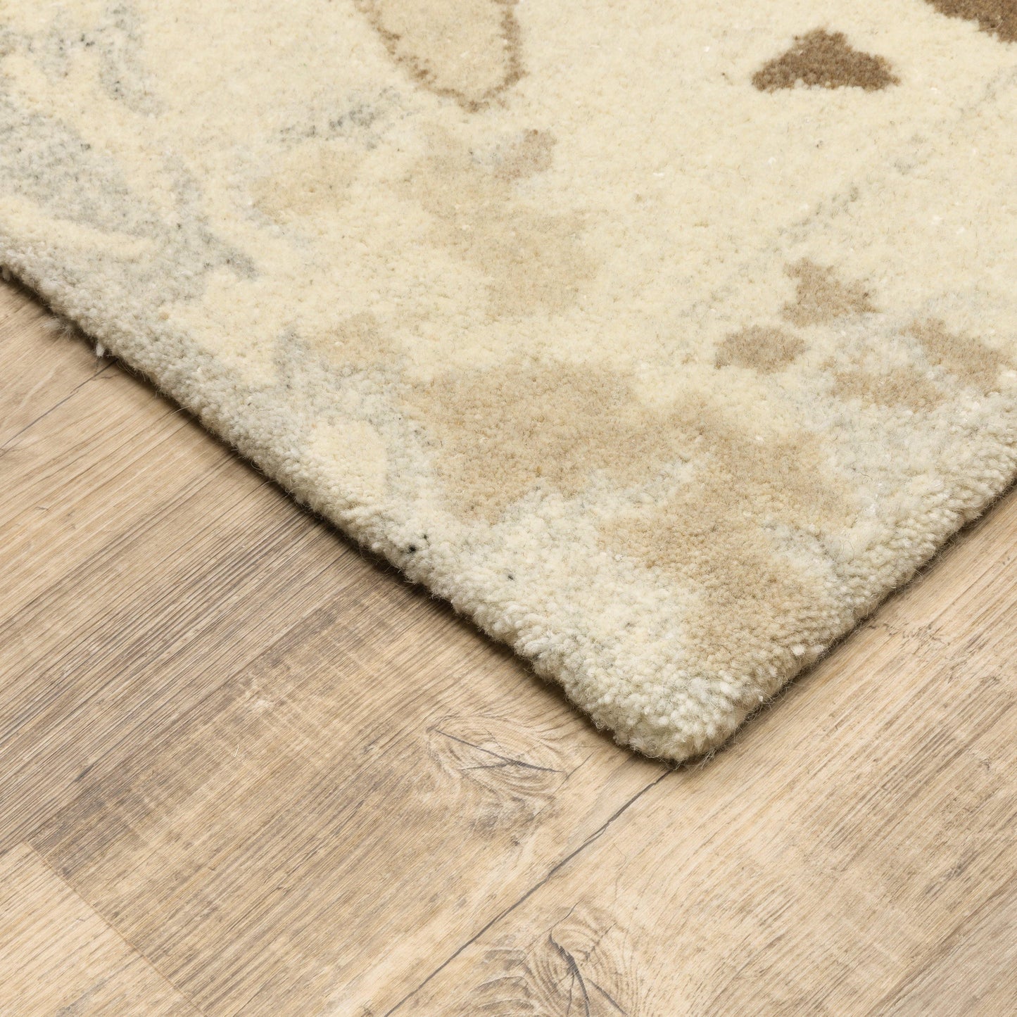 Oriental Weavers Anastasia 68009 Area Rug FredCo