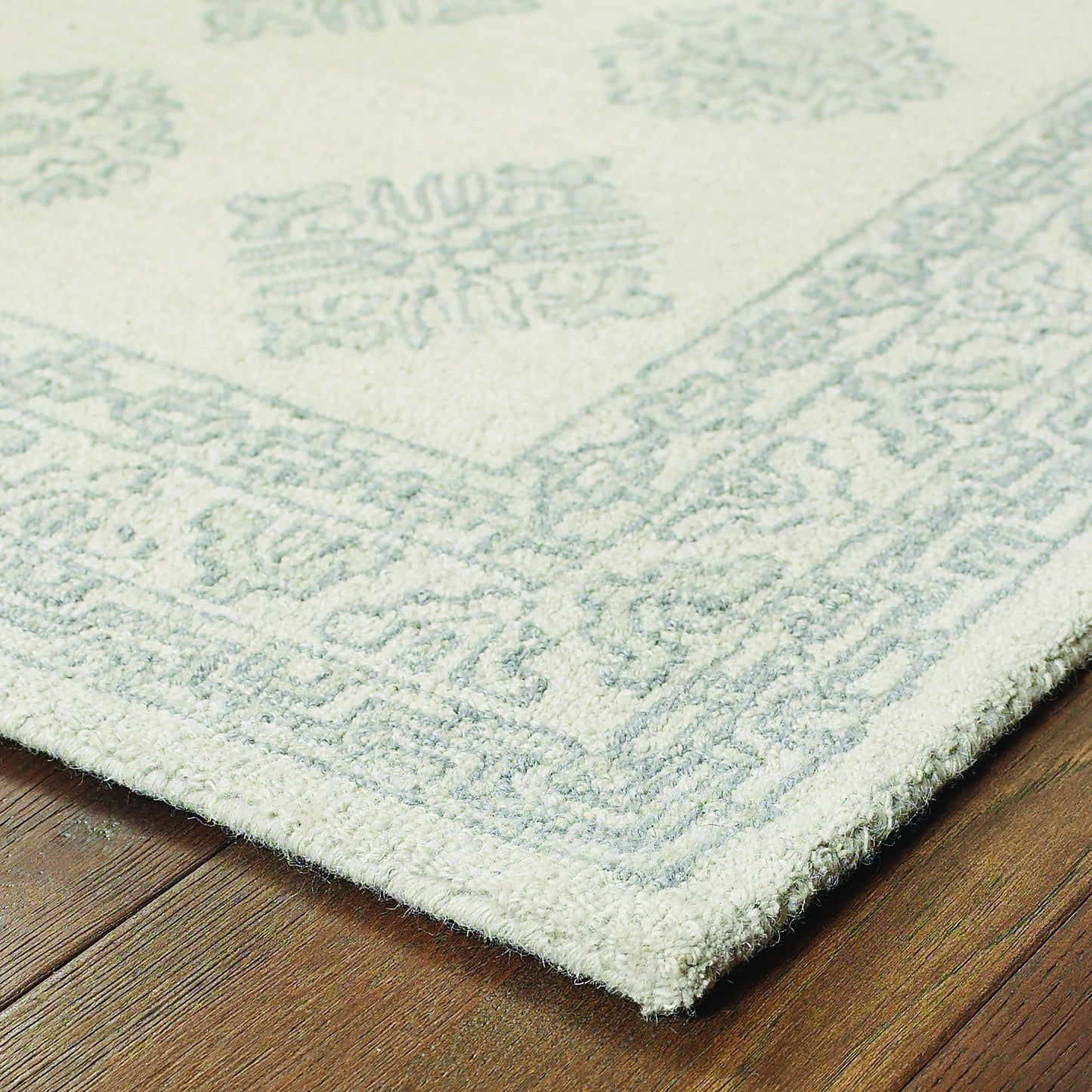 Oriental Weavers Manor 81207 Area Rug FredCo