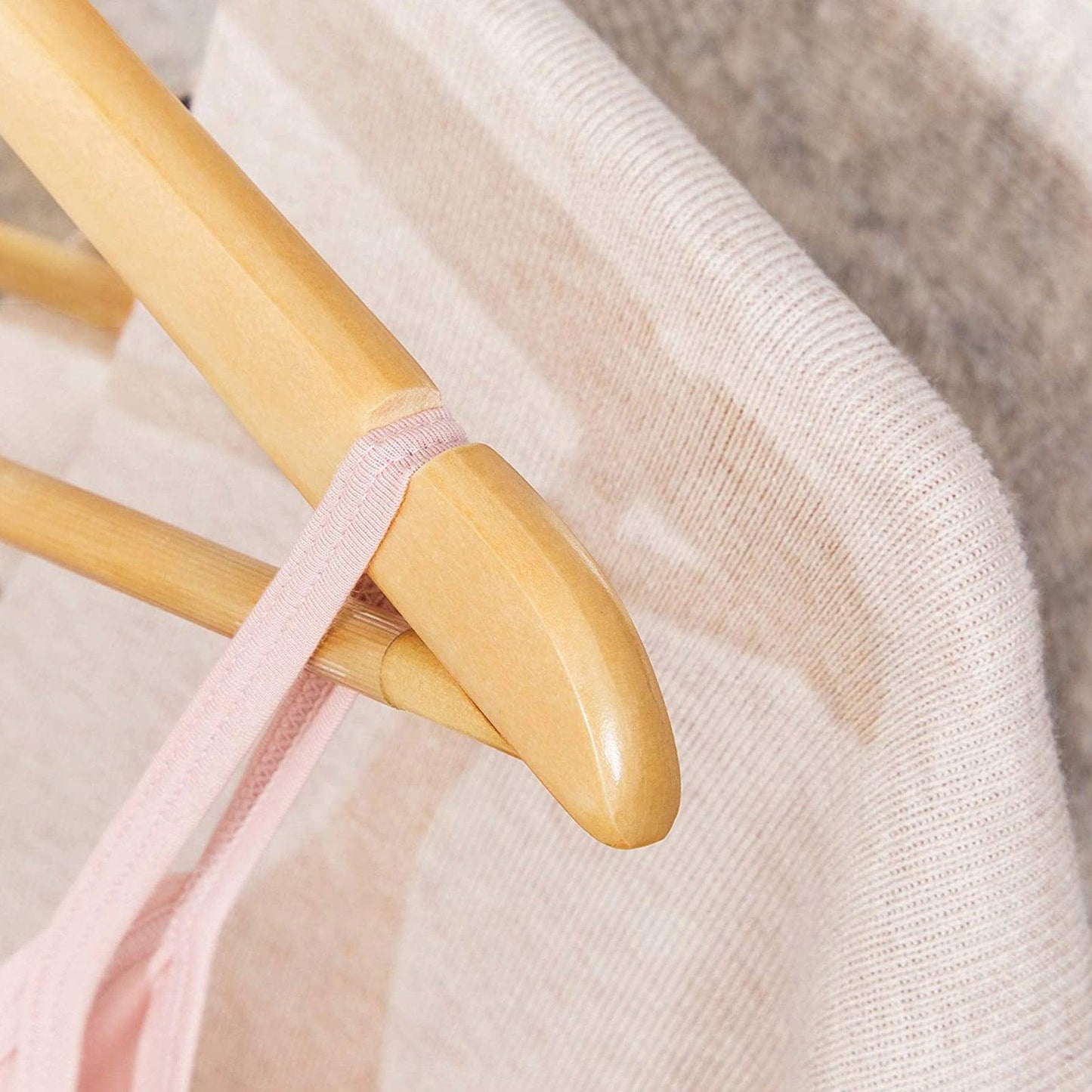 Set of 20 Wood Coat Hangers with Swivel Hook, Natural FredCo