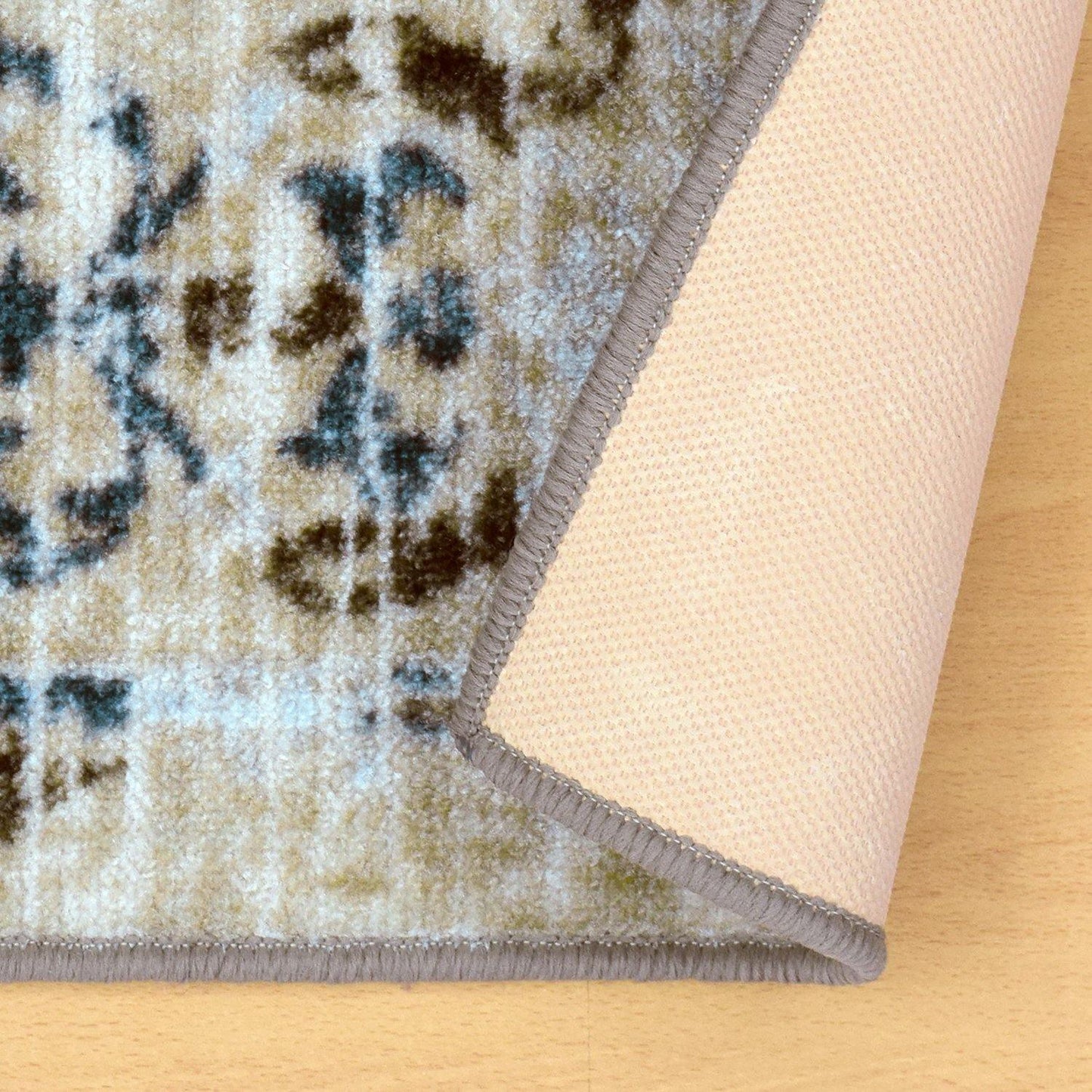 Shiloh Non-Slip Foldable Distressed Medallion Nylon Rug FredCo