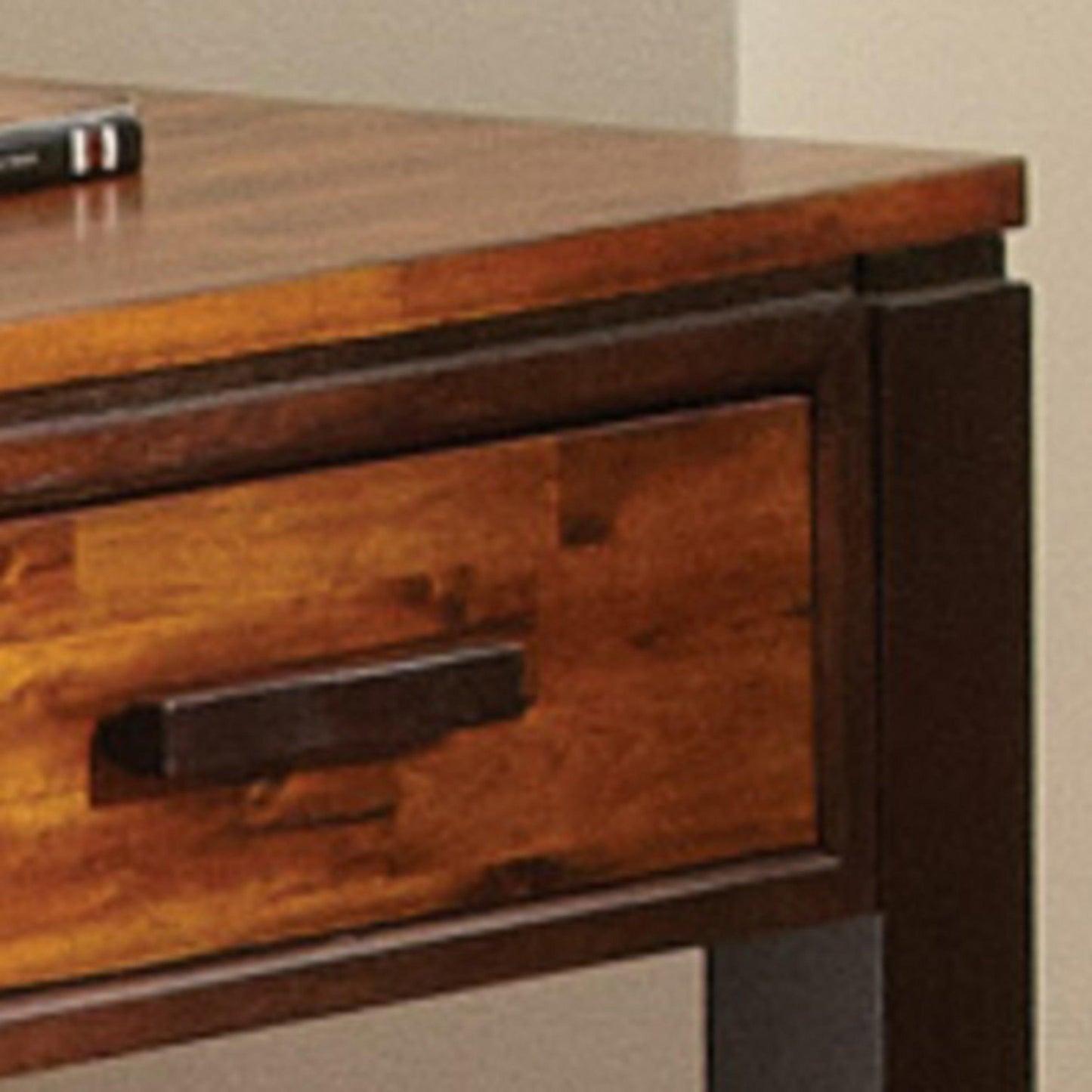 Steve Silver Abaco End Table AB600E FredCo