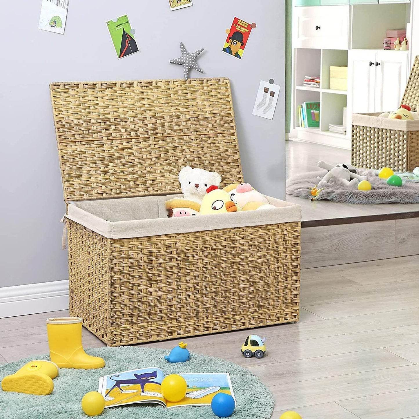 Storage Basket with Lid Rattan 29 inch FredCo