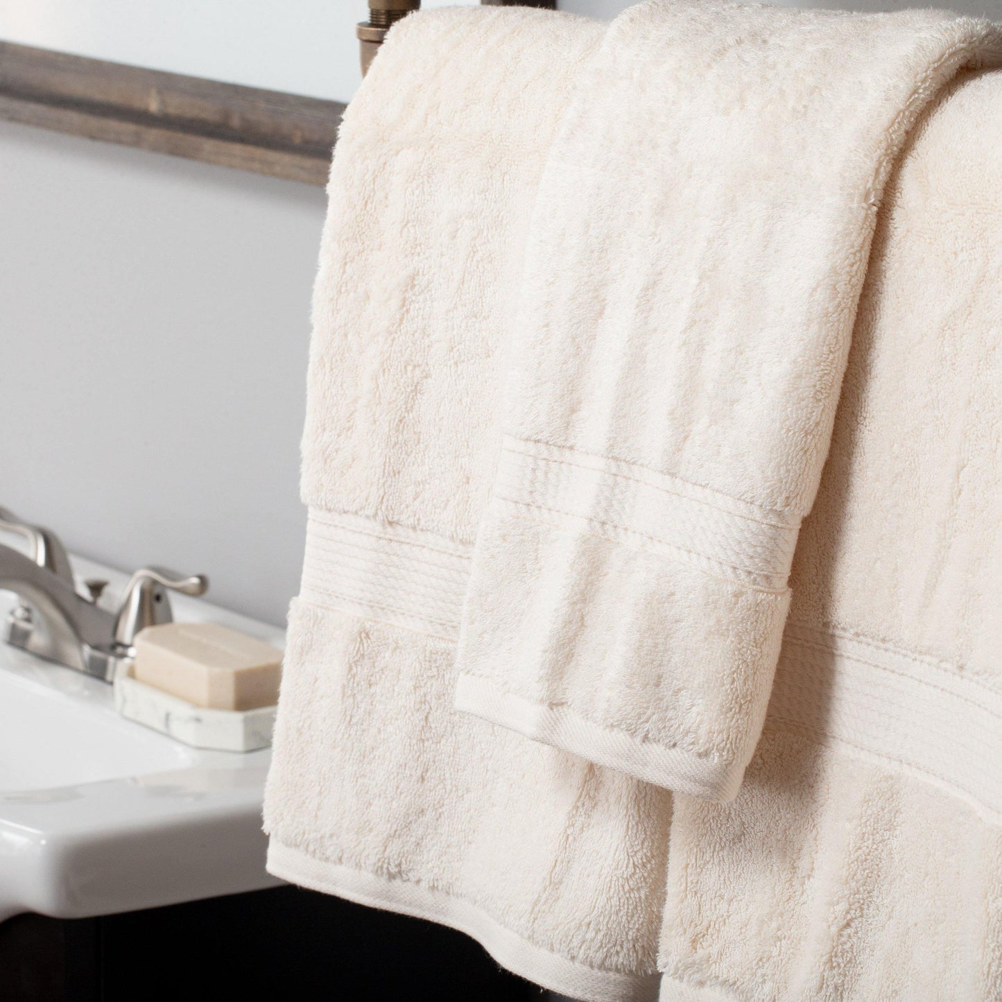 Super Plush and Absorbent Egyptian Cotton 6-Piece Towel Set FredCo