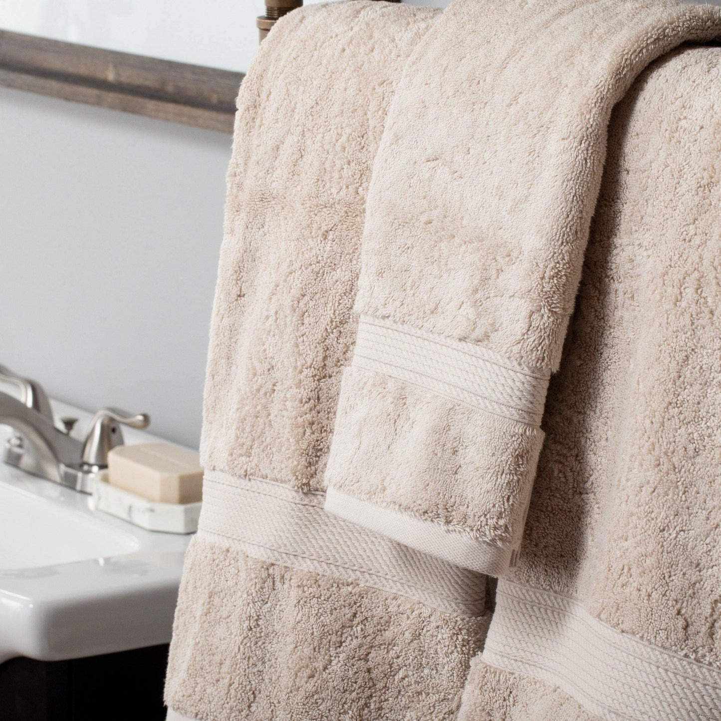 Super Plush and Absorbent Egyptian Cotton 6-Piece Towel Set FredCo