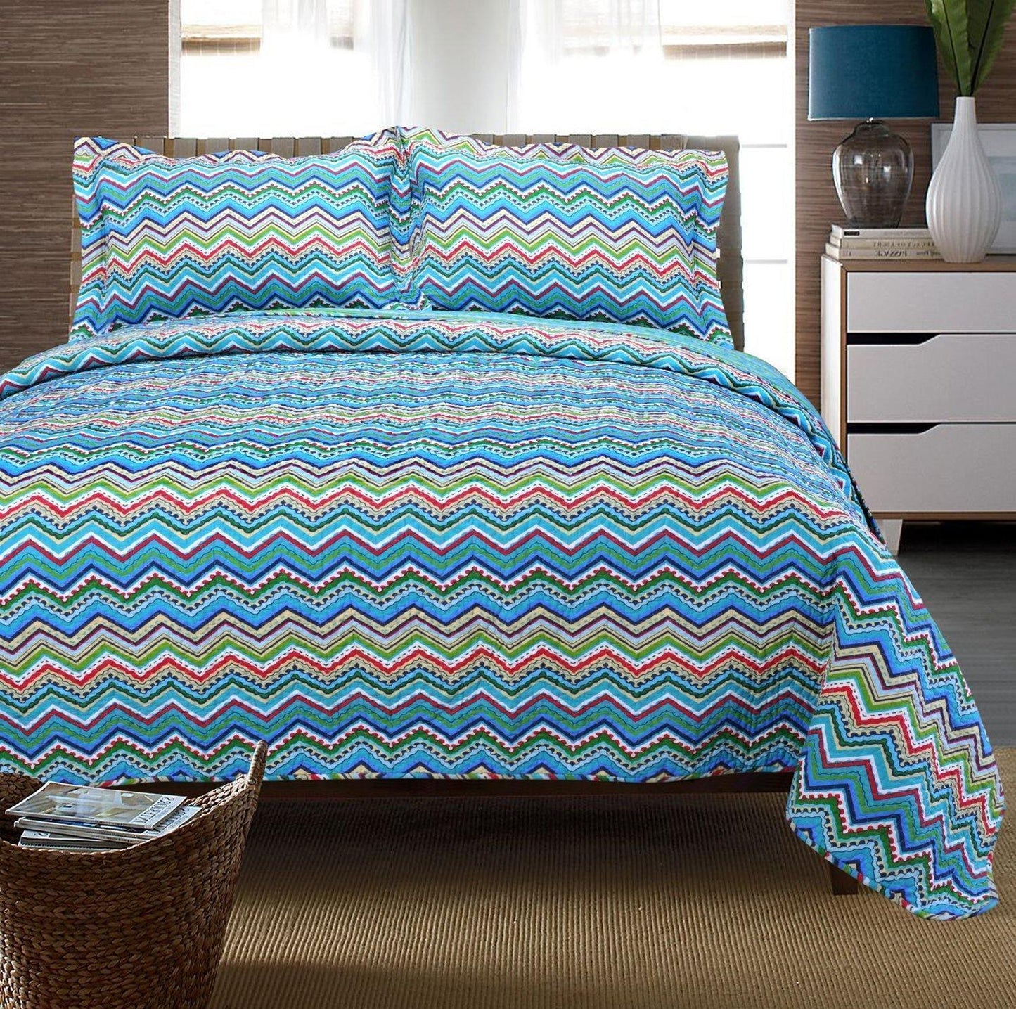 ZIGZAG Quilt Set, 100% Soft Cotton, Hippie Design, 3-Piece Set FredCo