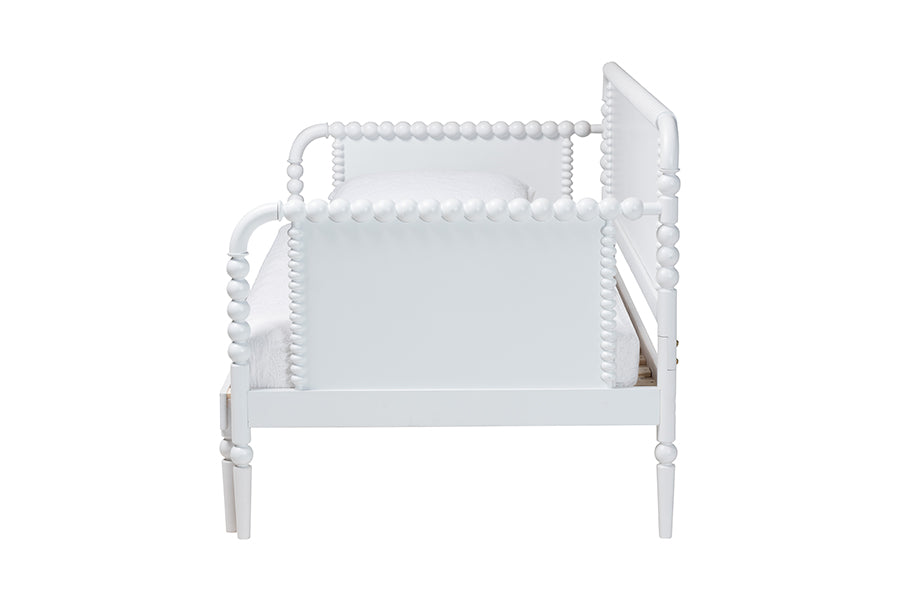 Baxton Studio Lucera Bobbin Twin-To-King Expandable Daybed - Wood Bed Frame with Turned Spindle Detailing, Classic Style Sofa Bed for Bedroom or Guest Room, White