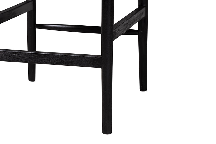 bali & pari Fika Wishbone Counter Stool with Handwoven Seagrass Seat - Mahogany Wood Frame Counter Height Seating for Kitchen Island or Dining Area, Black